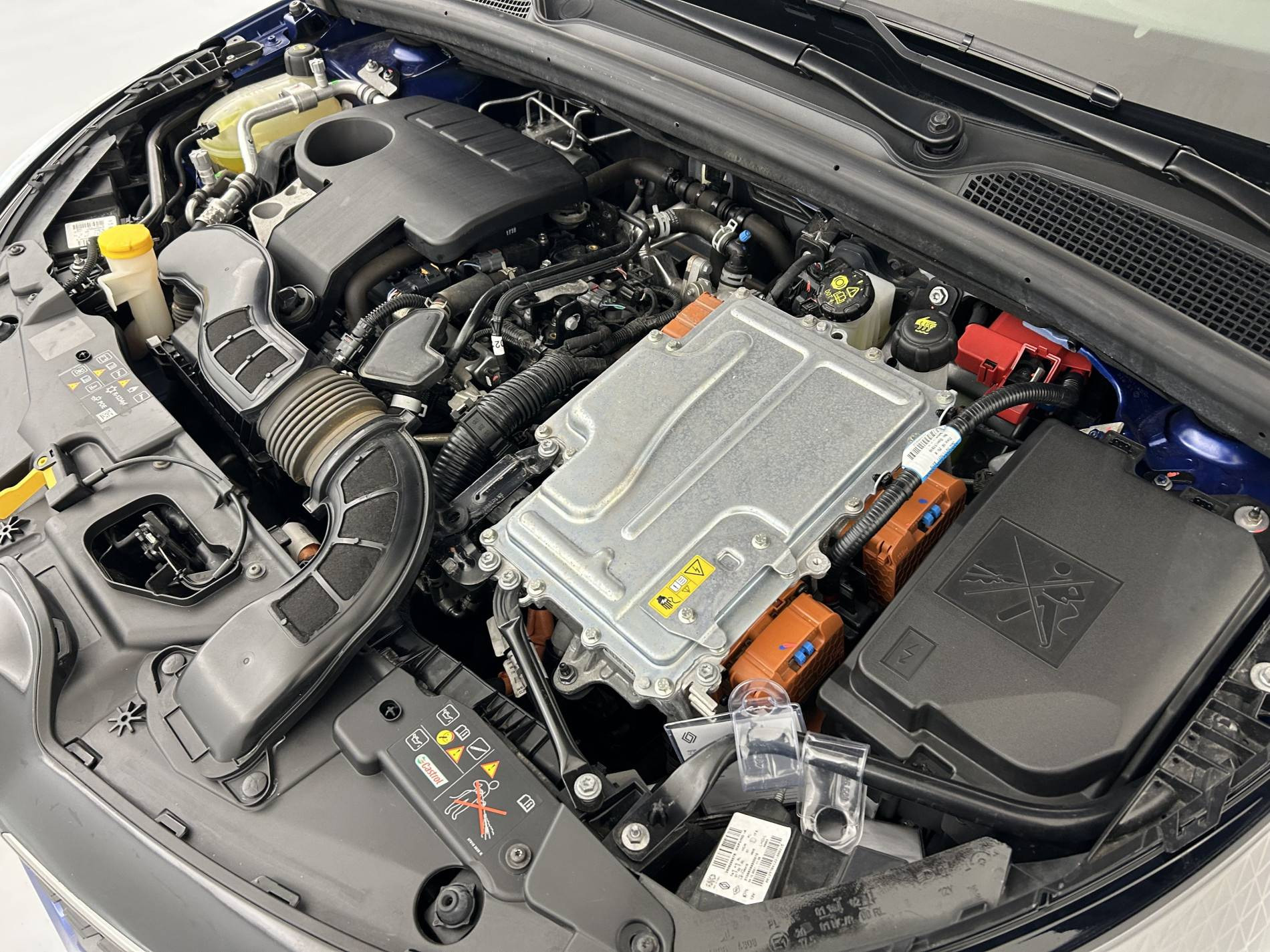Vente en ligne Renault Clio 5 Clio E-Tech 140 - 21N au prix de 16 350 €