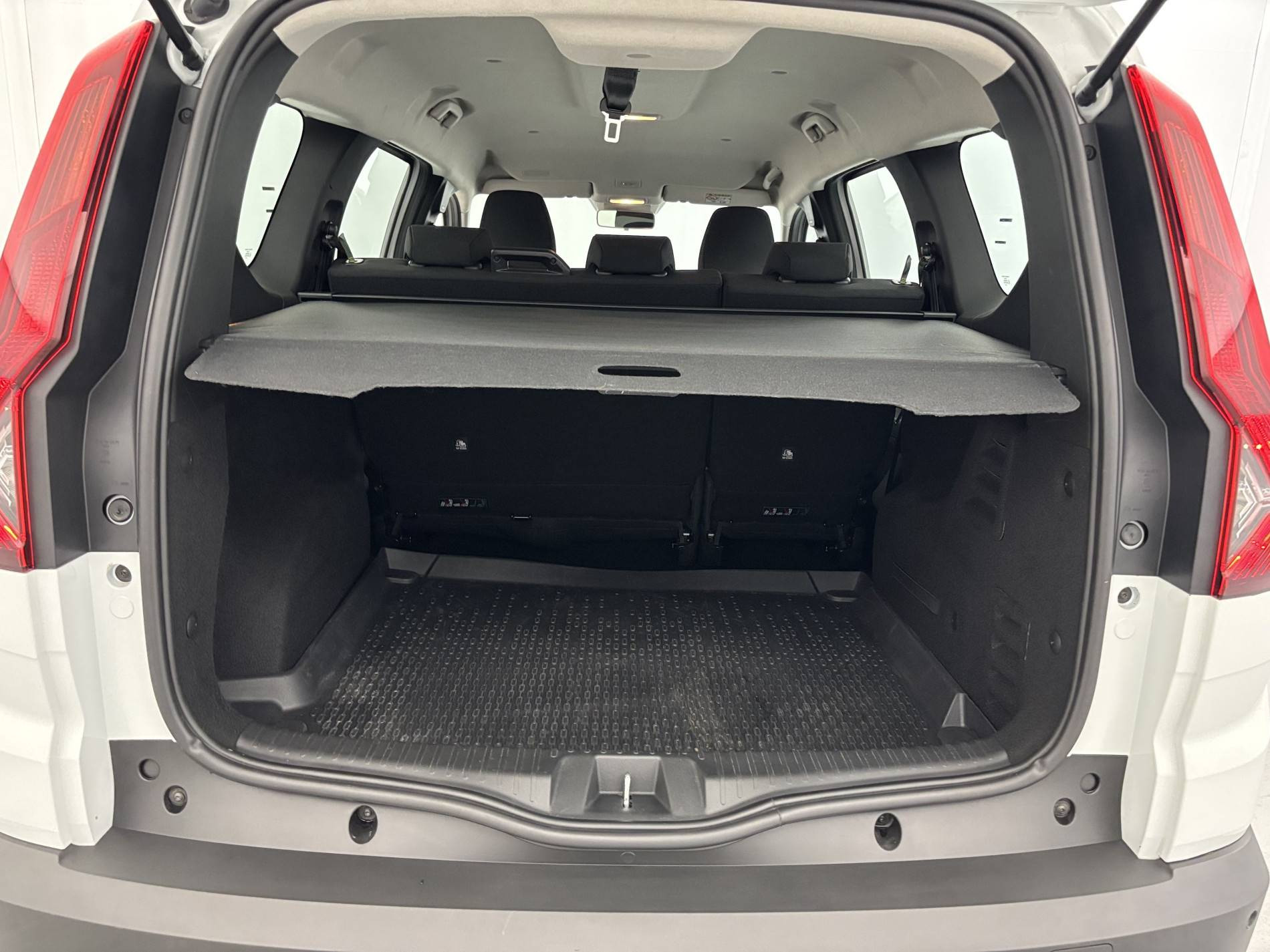 Vente en ligne Dacia Jogger  TCe 110 5 places GSR2 au prix de 17 990 €