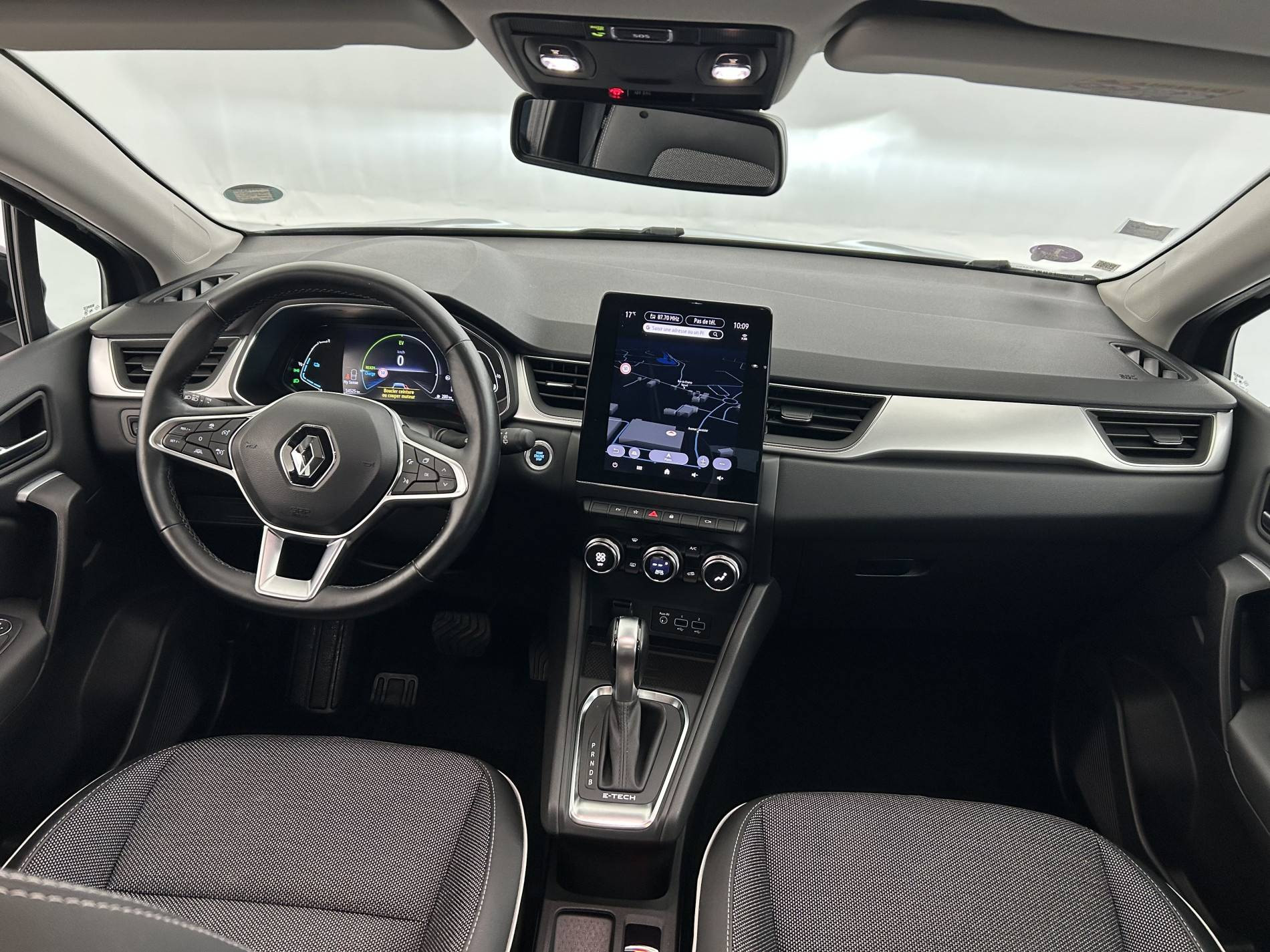 Vente en ligne Renault Captur  E-Tech 145 - 21 au prix de 18 390 €