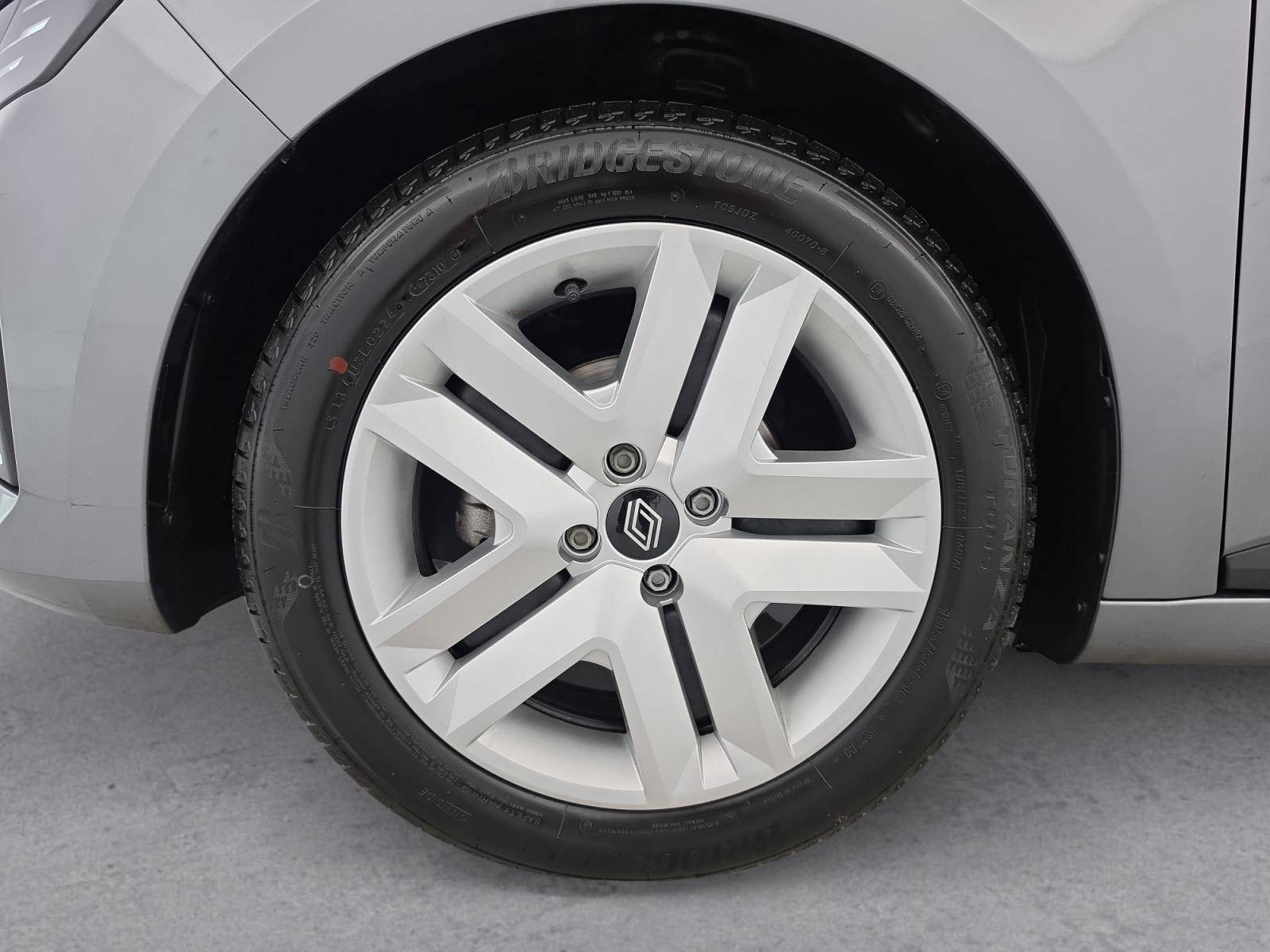 Vente en ligne Renault Clio 5 Clio TCe 90 au prix de 15 900 €