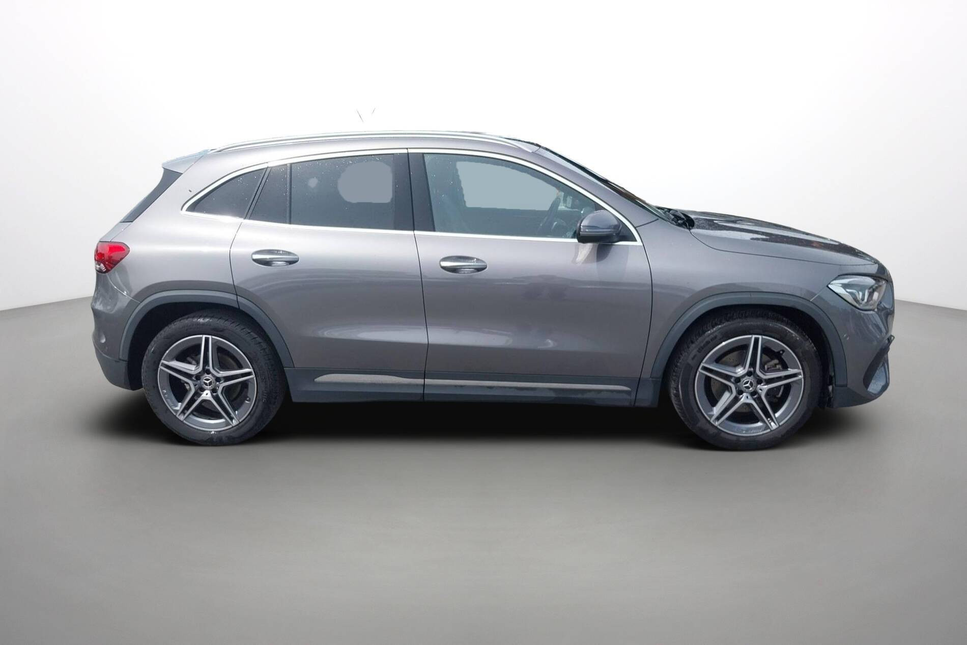 Vente en ligne Mercedes GLA  200 7G-DCT au prix de 32 890 €