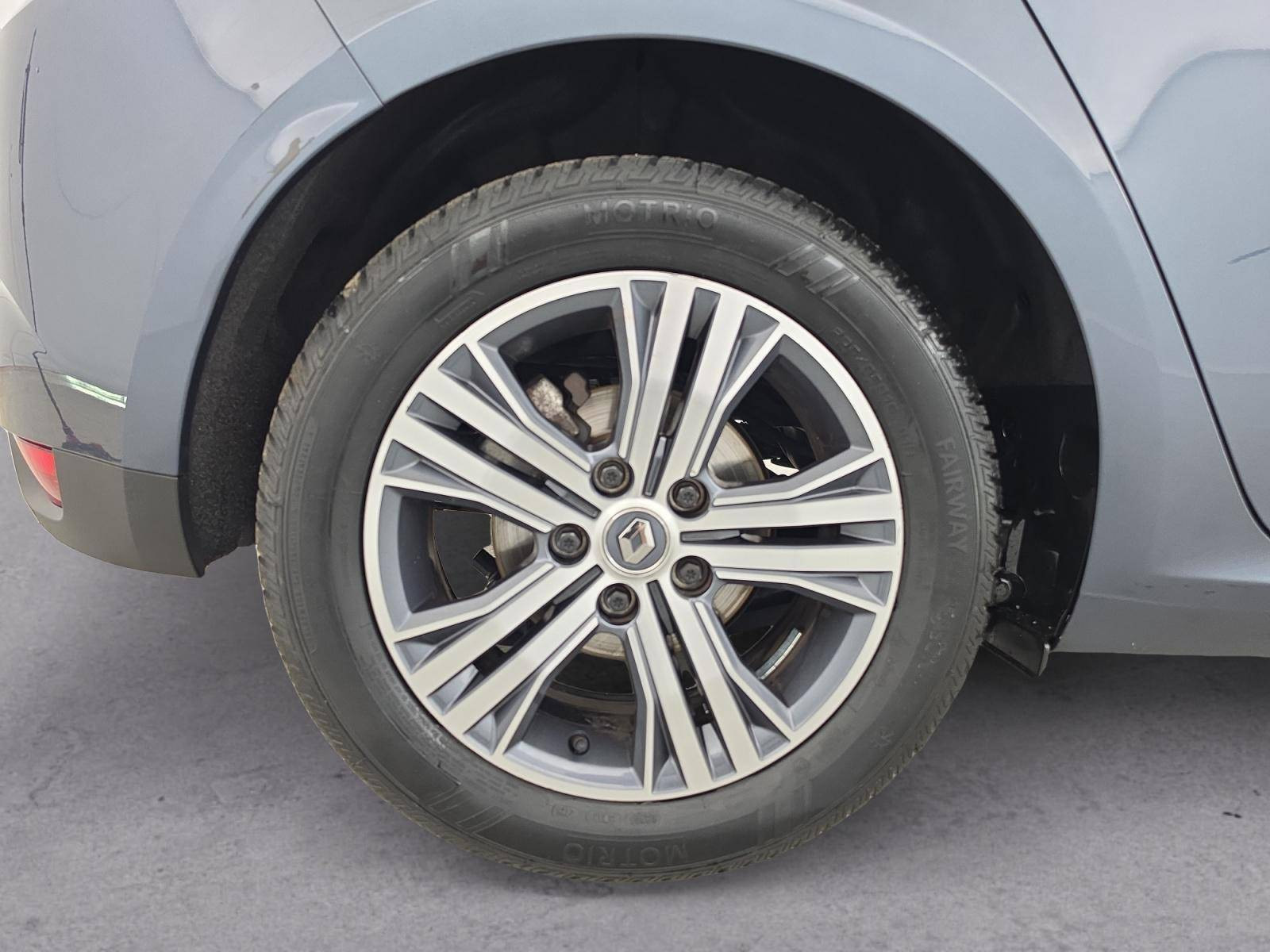 Vente en ligne Renault Megane 4  Blue dCi 115 EDC au prix de 15 690 €