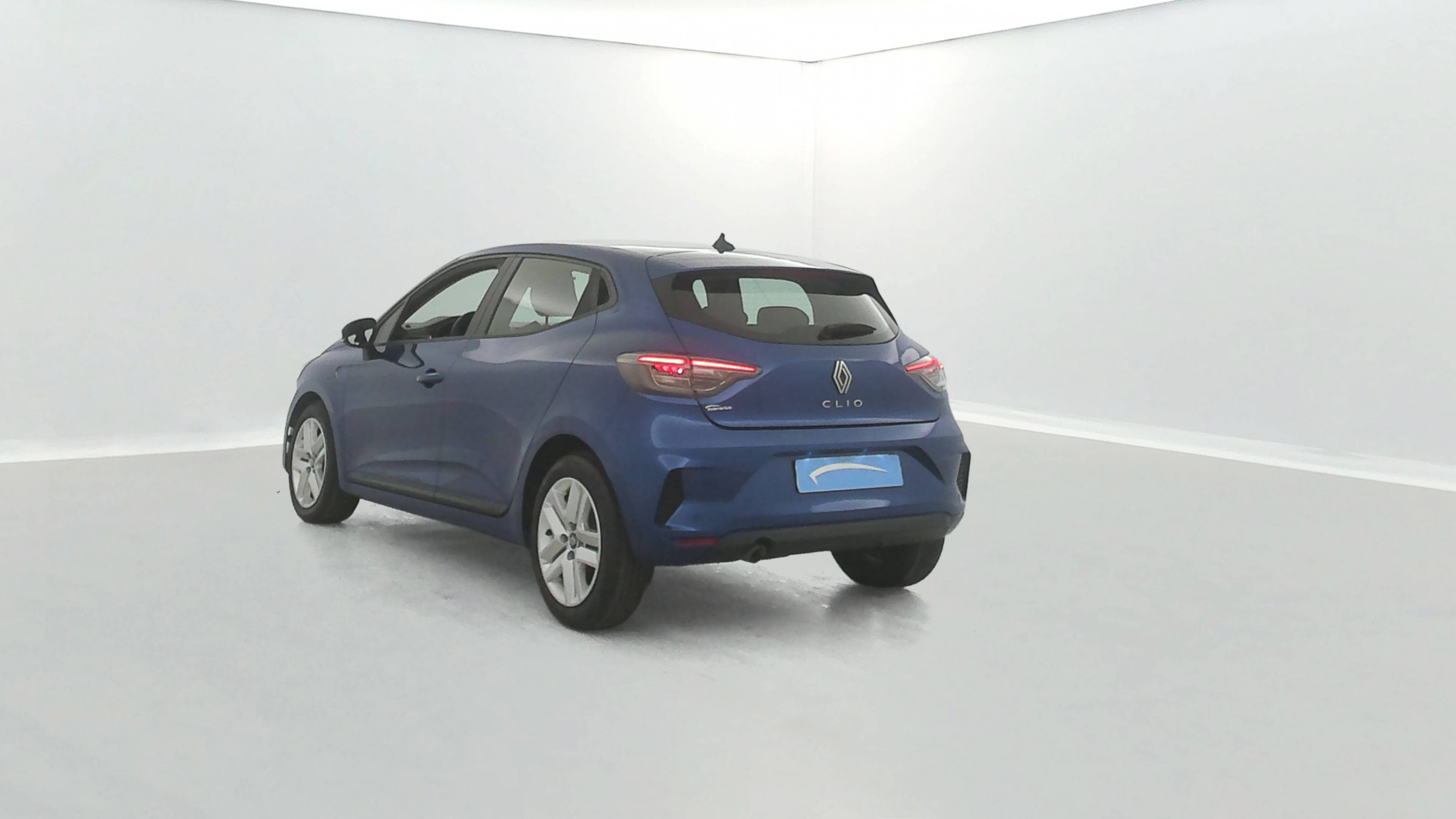 Vente en ligne Renault Clio 5 Clio TCe 90 au prix de 14 990 €
