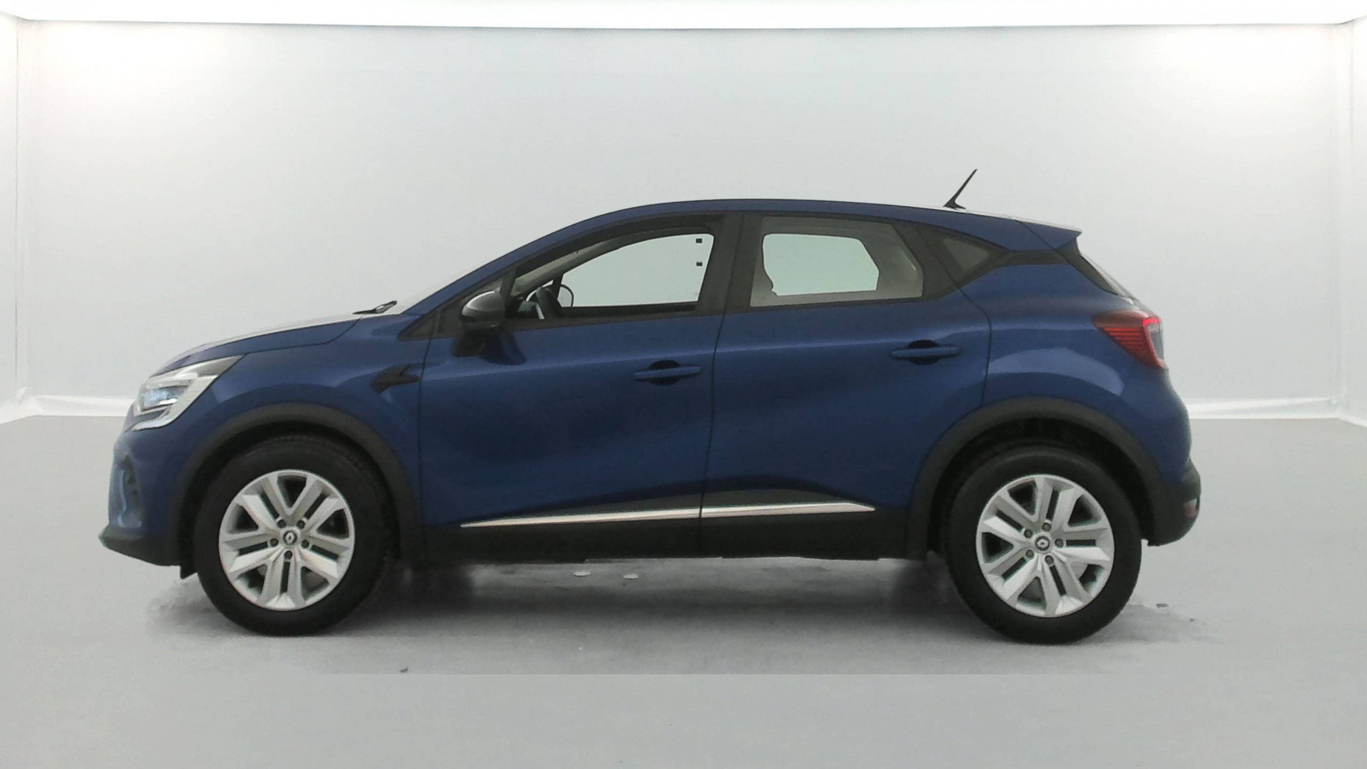 Vente en ligne Renault Captur  Blue dCi 95 au prix de 14 990 €