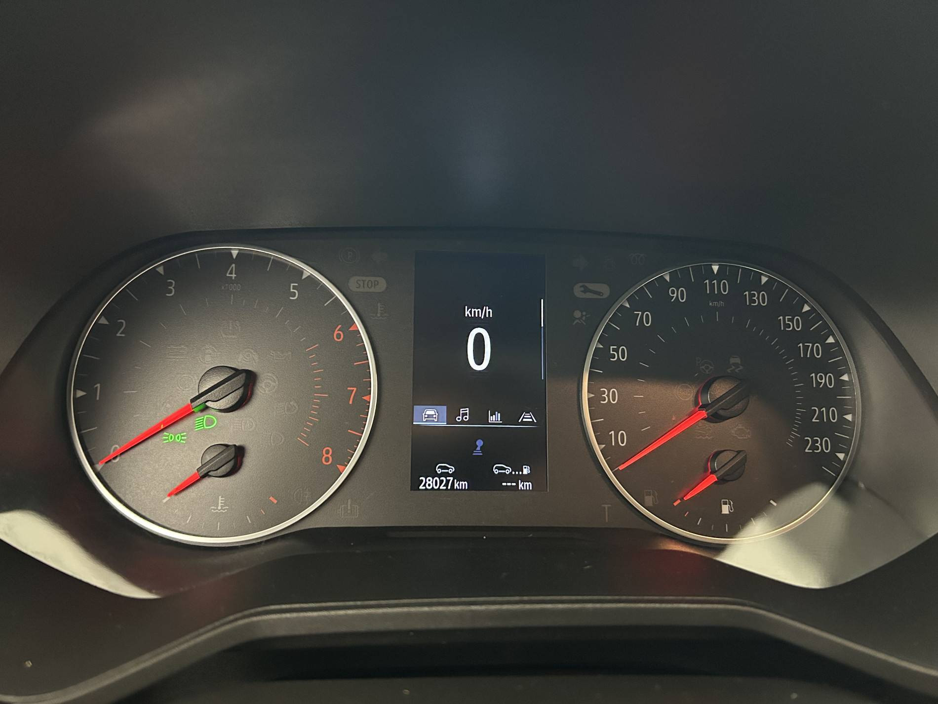 Vente en ligne Renault Clio 5 Clio TCe 90 au prix de 13 480 €