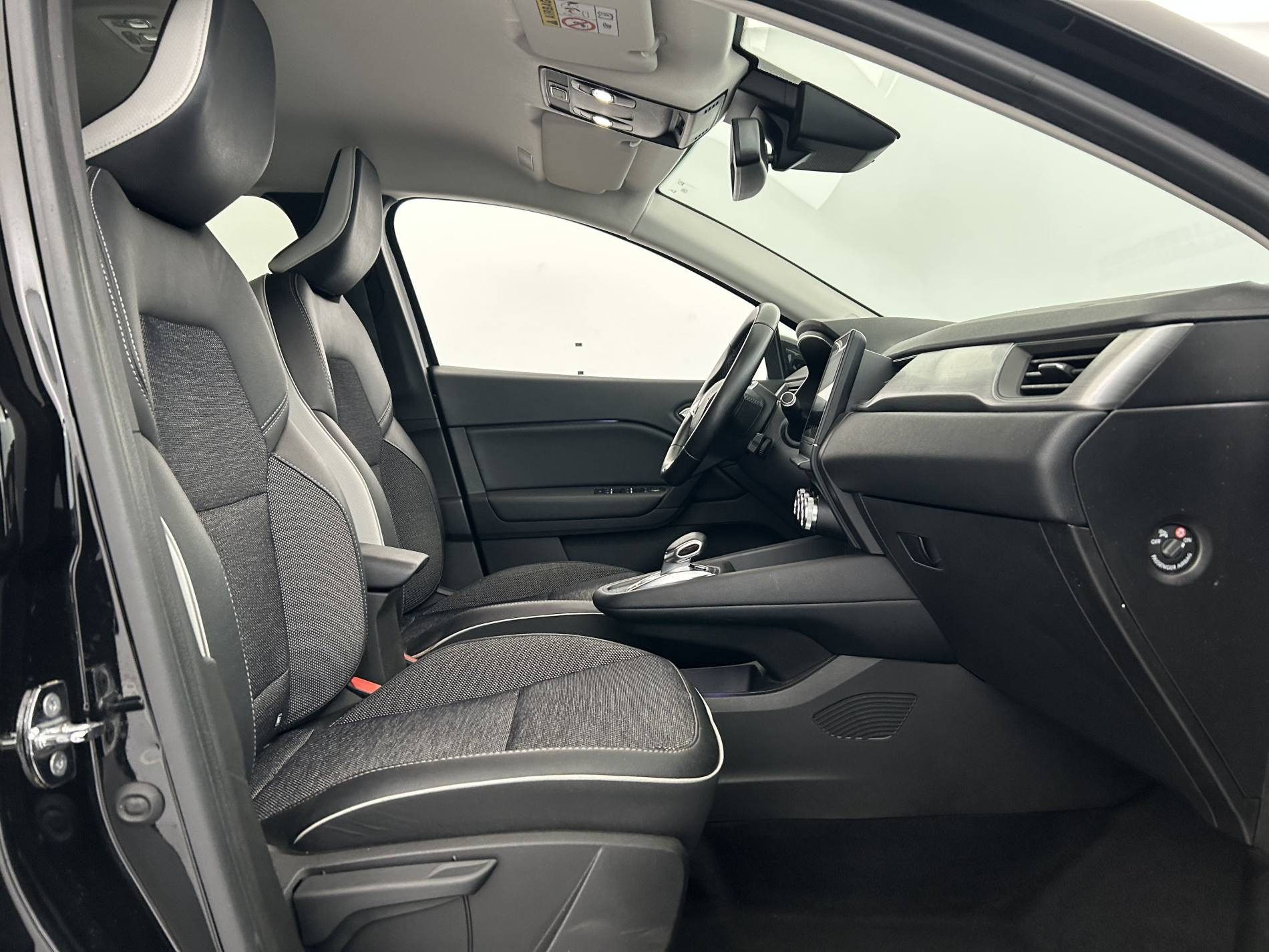 Vente en ligne Renault Captur  E-Tech Plug-in 160 au prix de 15 590 €