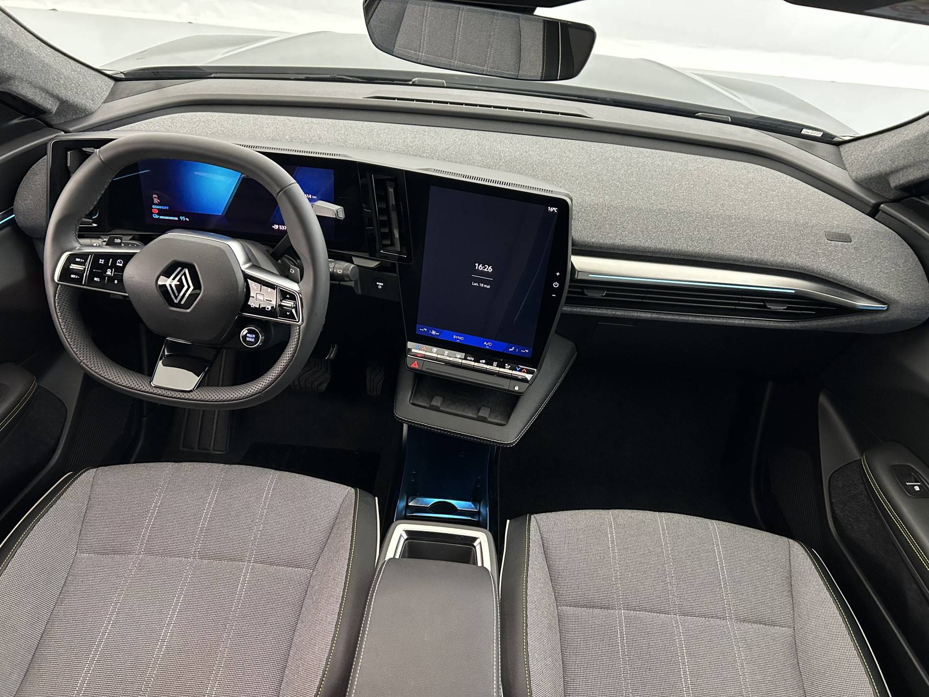 Vente en ligne Renault Scenic E-Tech Scenic E-Tech électrique 220 ch grande autonomie au prix de 37 670 €