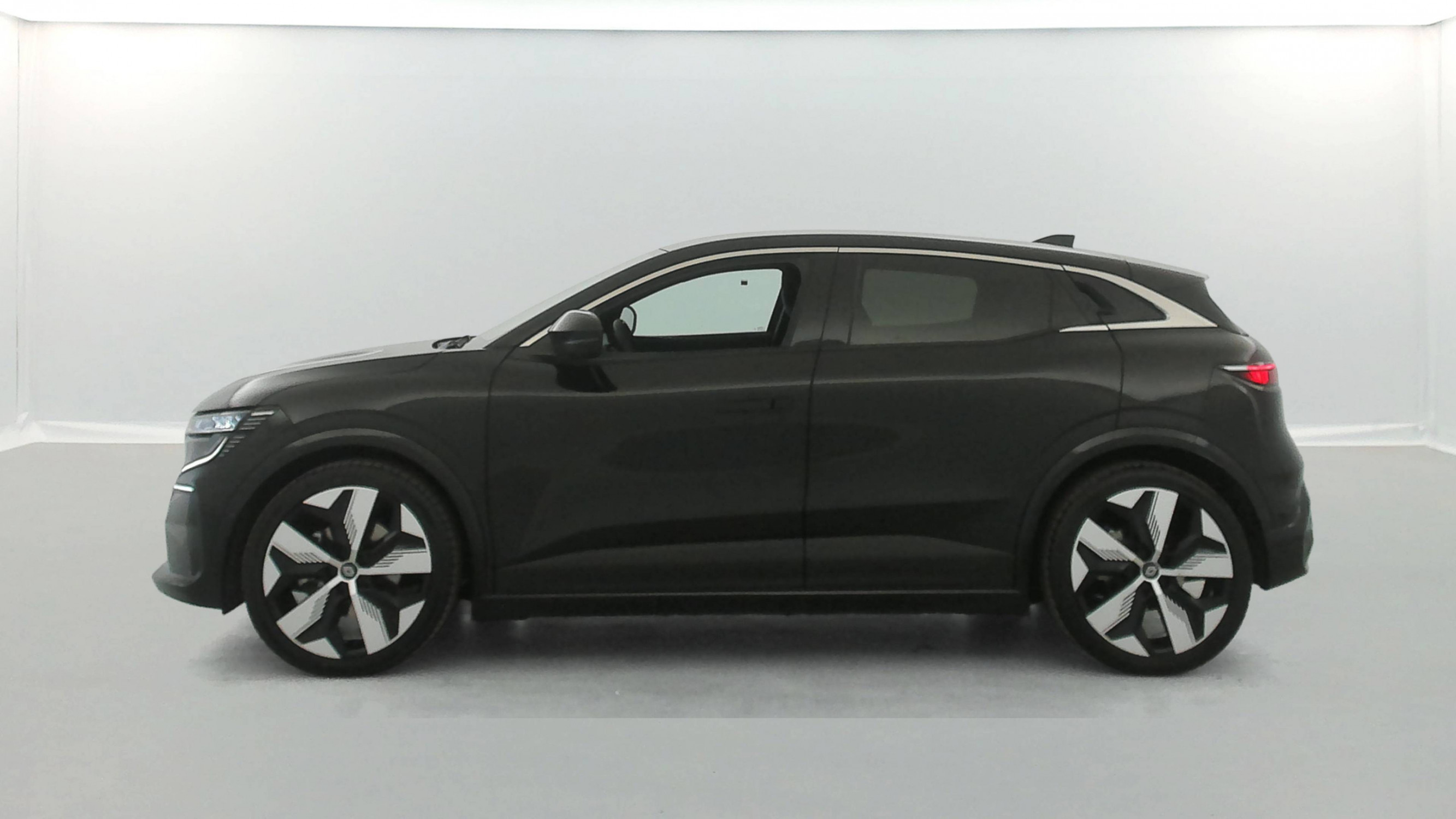 Vente en ligne Renault Megane E-Tech  220 ch autonomie confort GSR2 au prix de 30 990 €