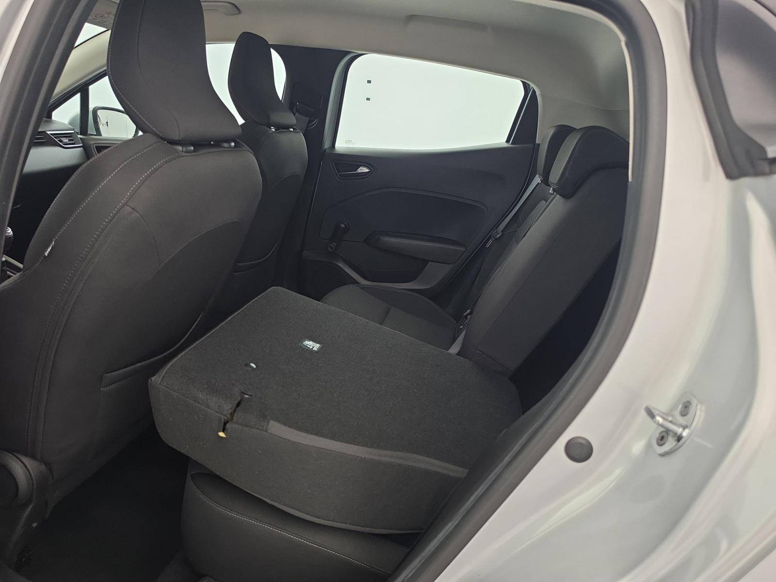 Vente en ligne Renault Clio 5 Clio TCe 90 - 21N au prix de 13 990 €