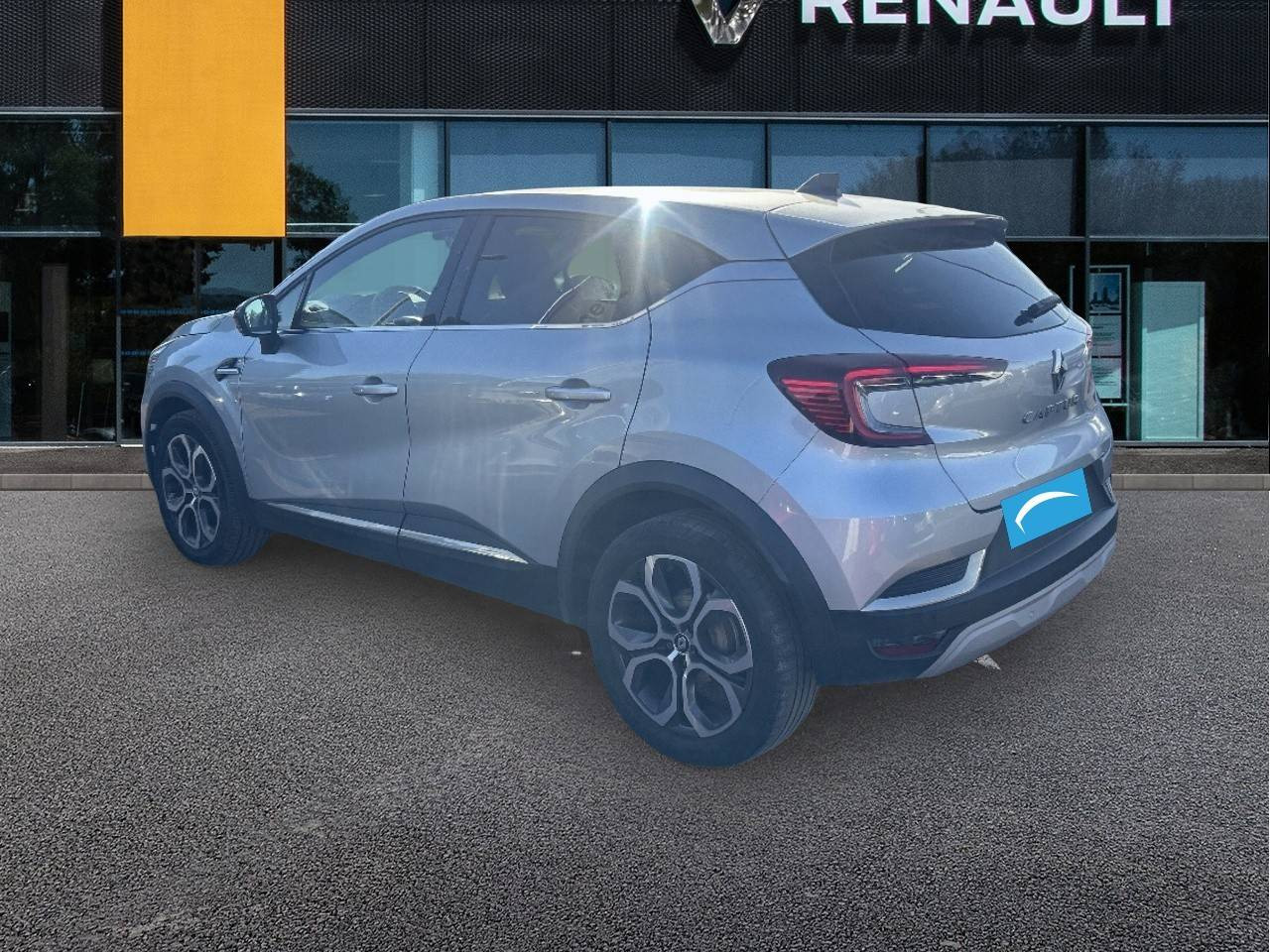 Vente en ligne Renault Captur  mild hybrid 160 EDC au prix de 18 890 €
