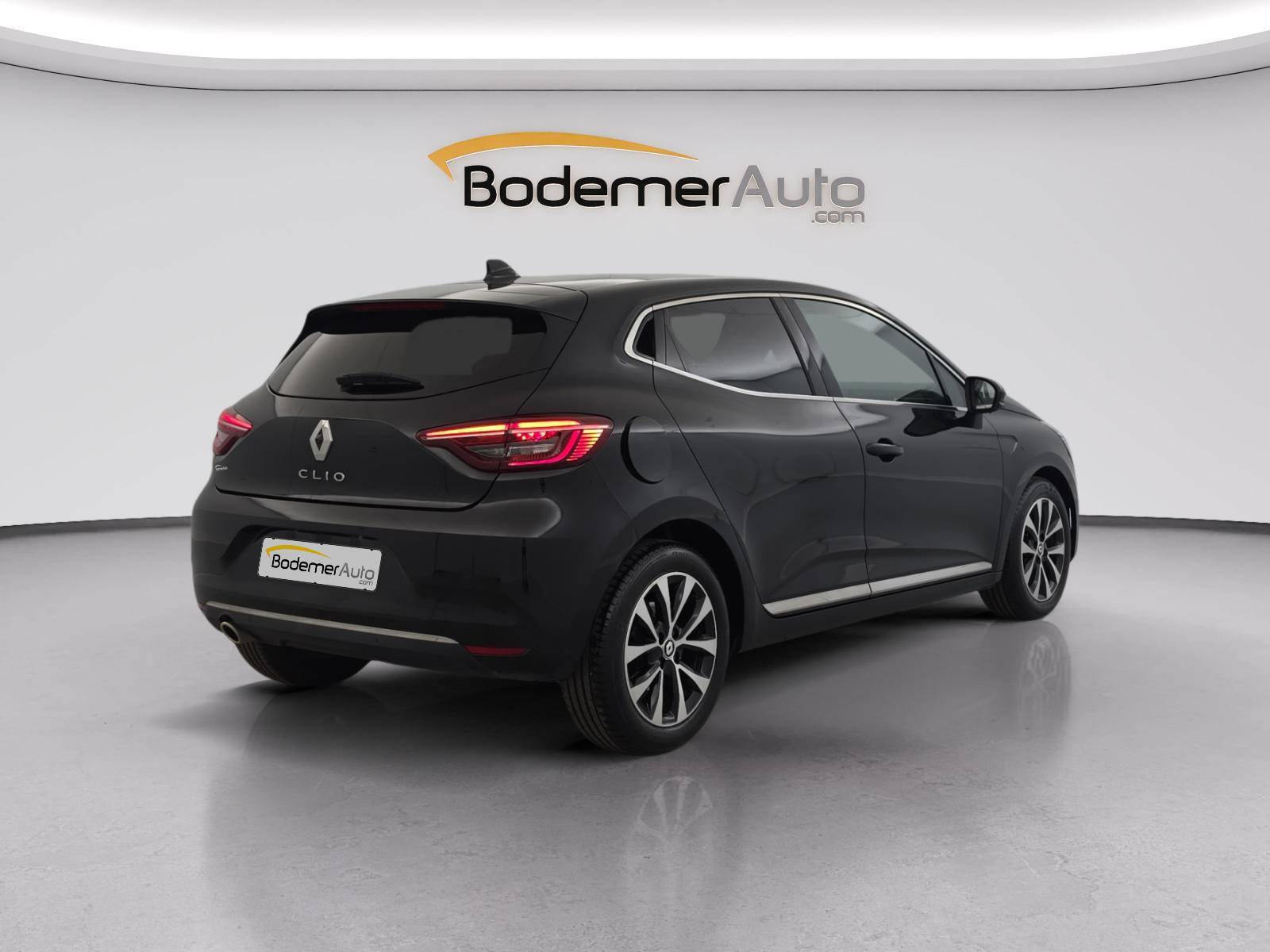 Vente en ligne Renault Clio 5 Clio TCe 90 au prix de 14 900 €