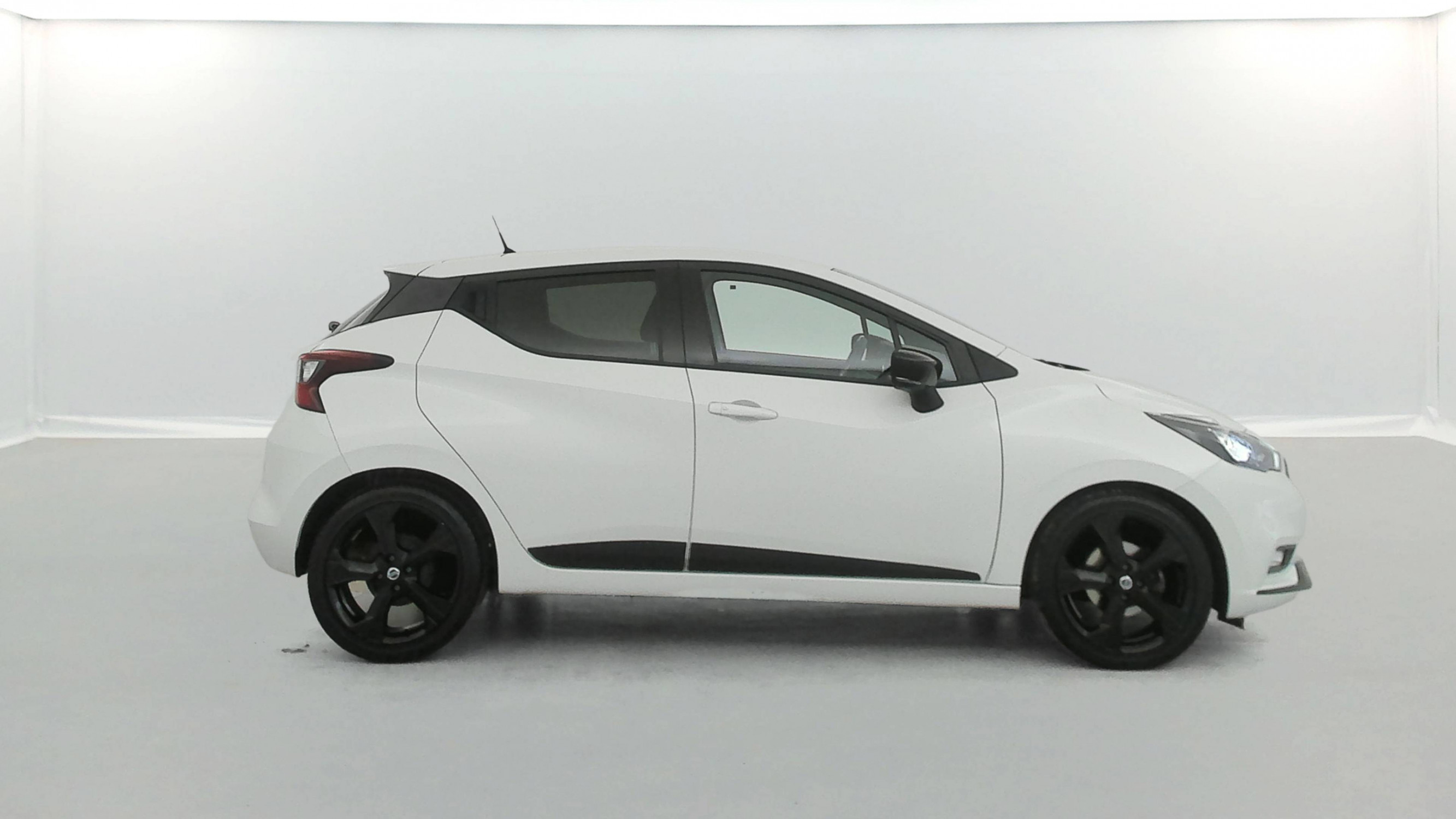 Vente en ligne Nissan Micra Micra IG-T 92 Xtronic au prix de 14 890 €