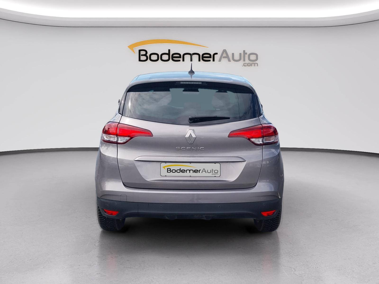 Vente en ligne Renault Scenic 4 Scenic Blue dCi 120 au prix de 14 990 €