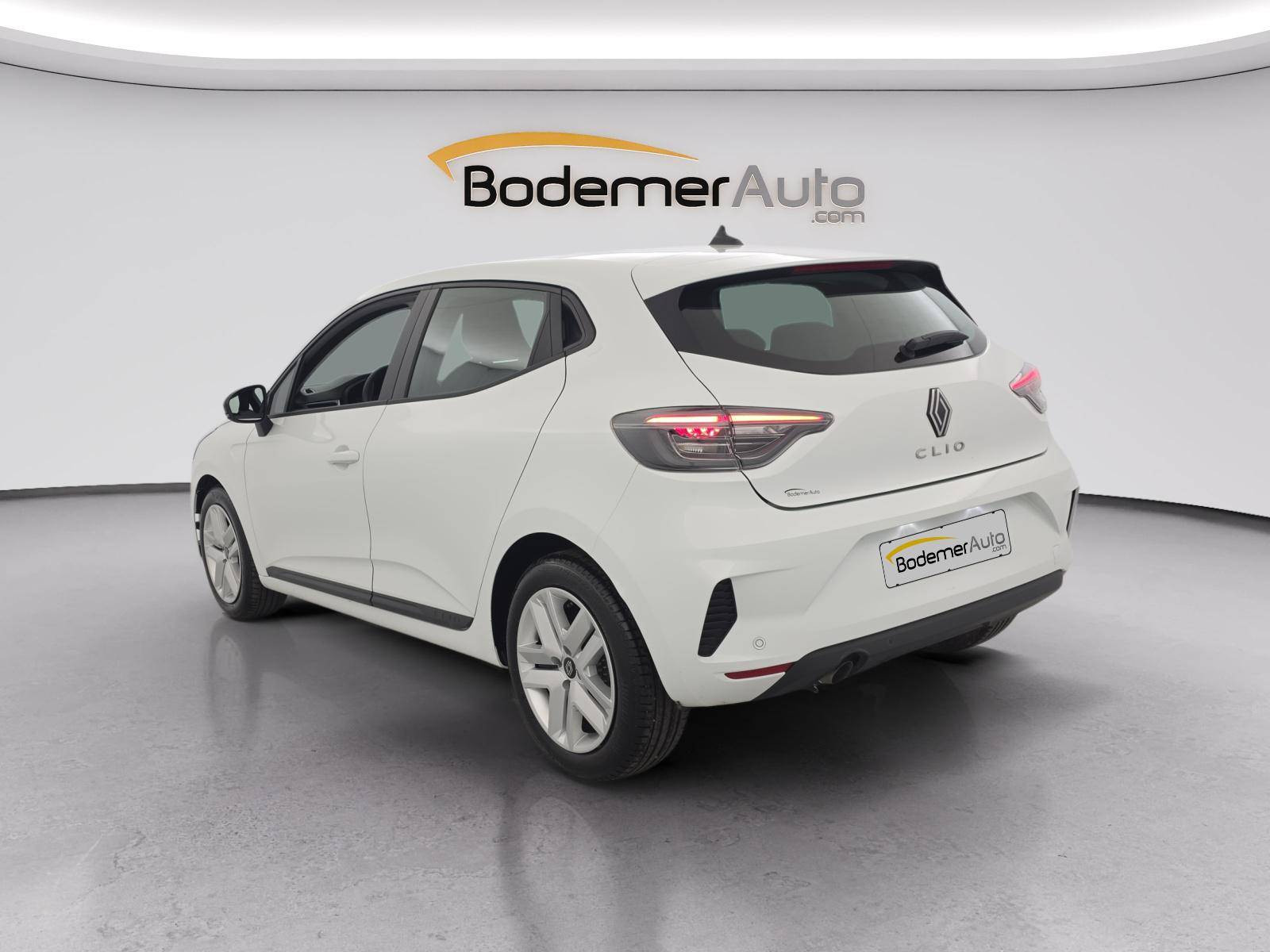 Vente en ligne Renault Clio 5 Clio TCe 90 ch GSR2 au prix de 15 790 €