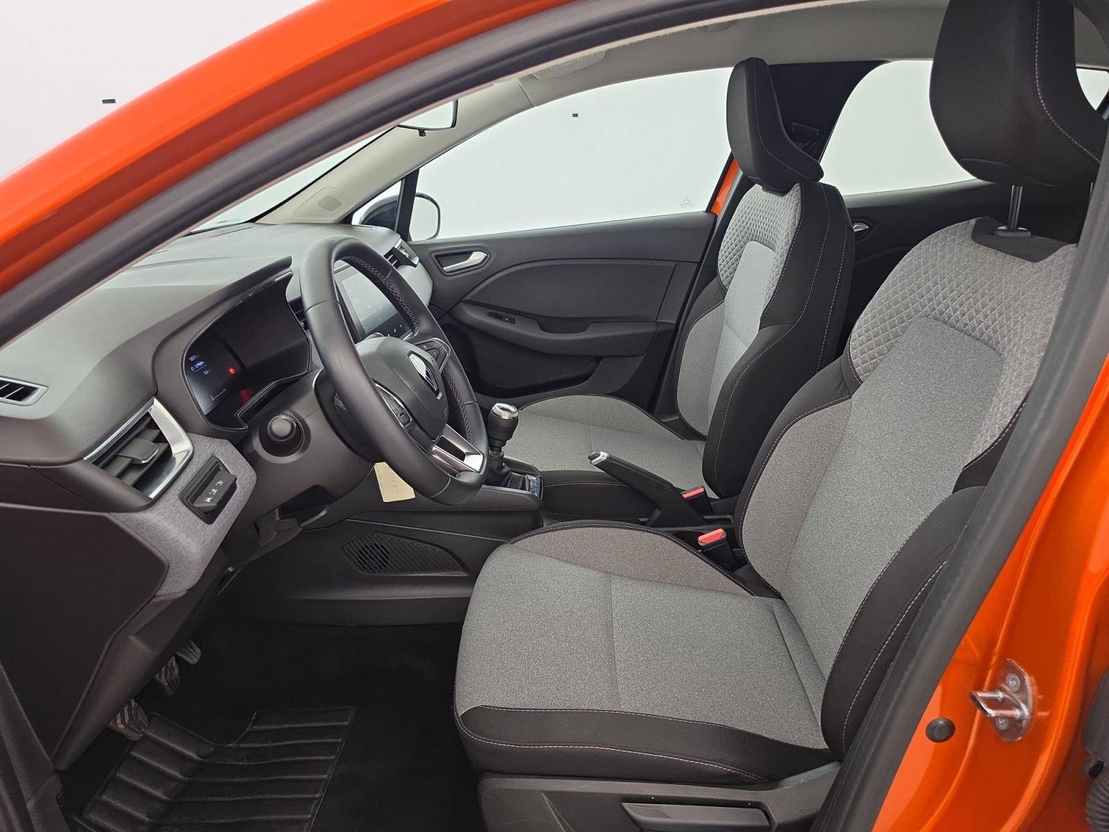 Vente en ligne Renault Clio 5 Clio TCe 90 au prix de 15 490 €