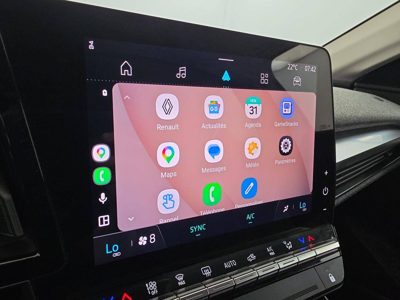 Vente en ligne Renault Megane E-Tech  EV40 130ch standard charge au prix de 17 900 €