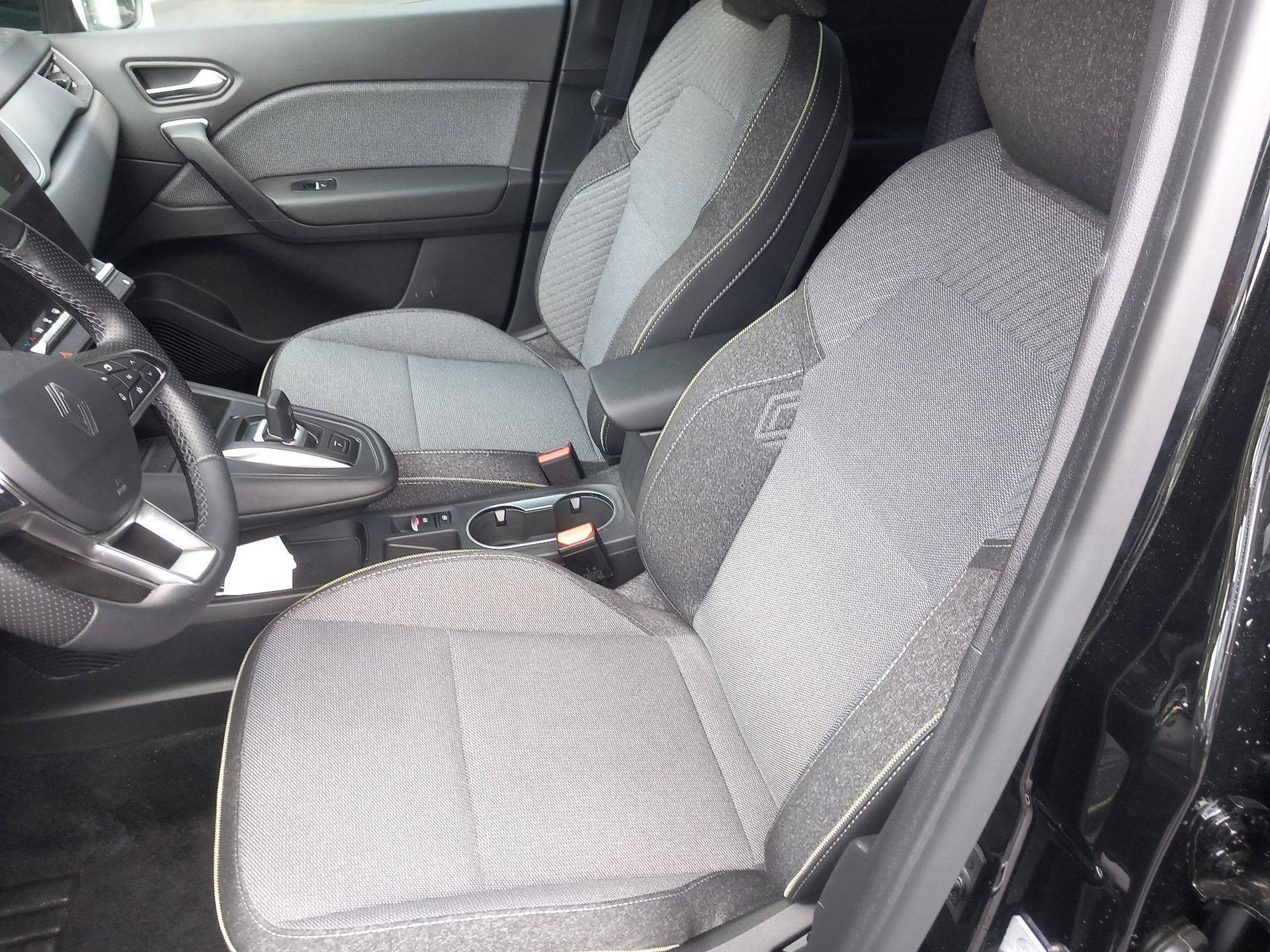 Vente en ligne Renault Symbioz  E-Tech full hybrid 160 ch au prix de 31 890 €