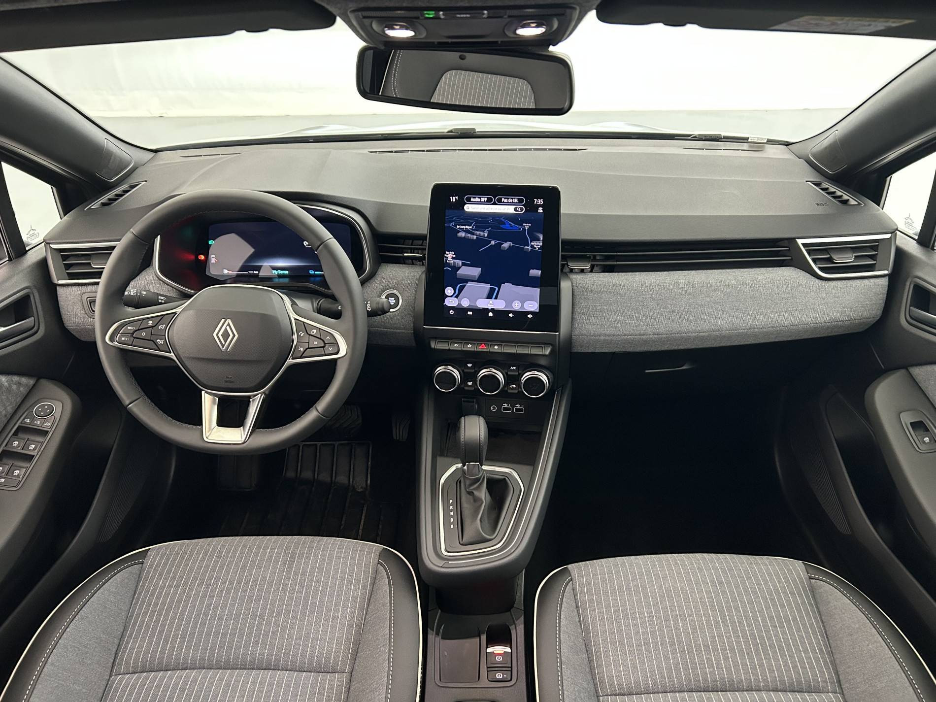 Vente en ligne Renault Clio 5 Clio E-Tech full hybrid 145 ch GSR2 au prix de 22 990 €