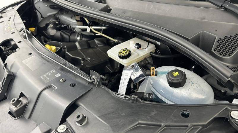 Vente en ligne Renault Master Fourgon MASTER FGN TRAC F3500 L3H3 BLUE DCI 135 au prix de 27 990 €