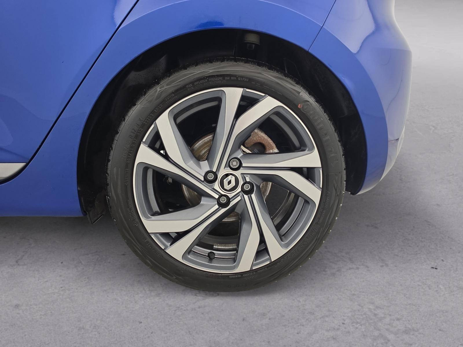 Vente en ligne Renault Clio 5 Clio E-Tech hybride 145 au prix de 19 490 €