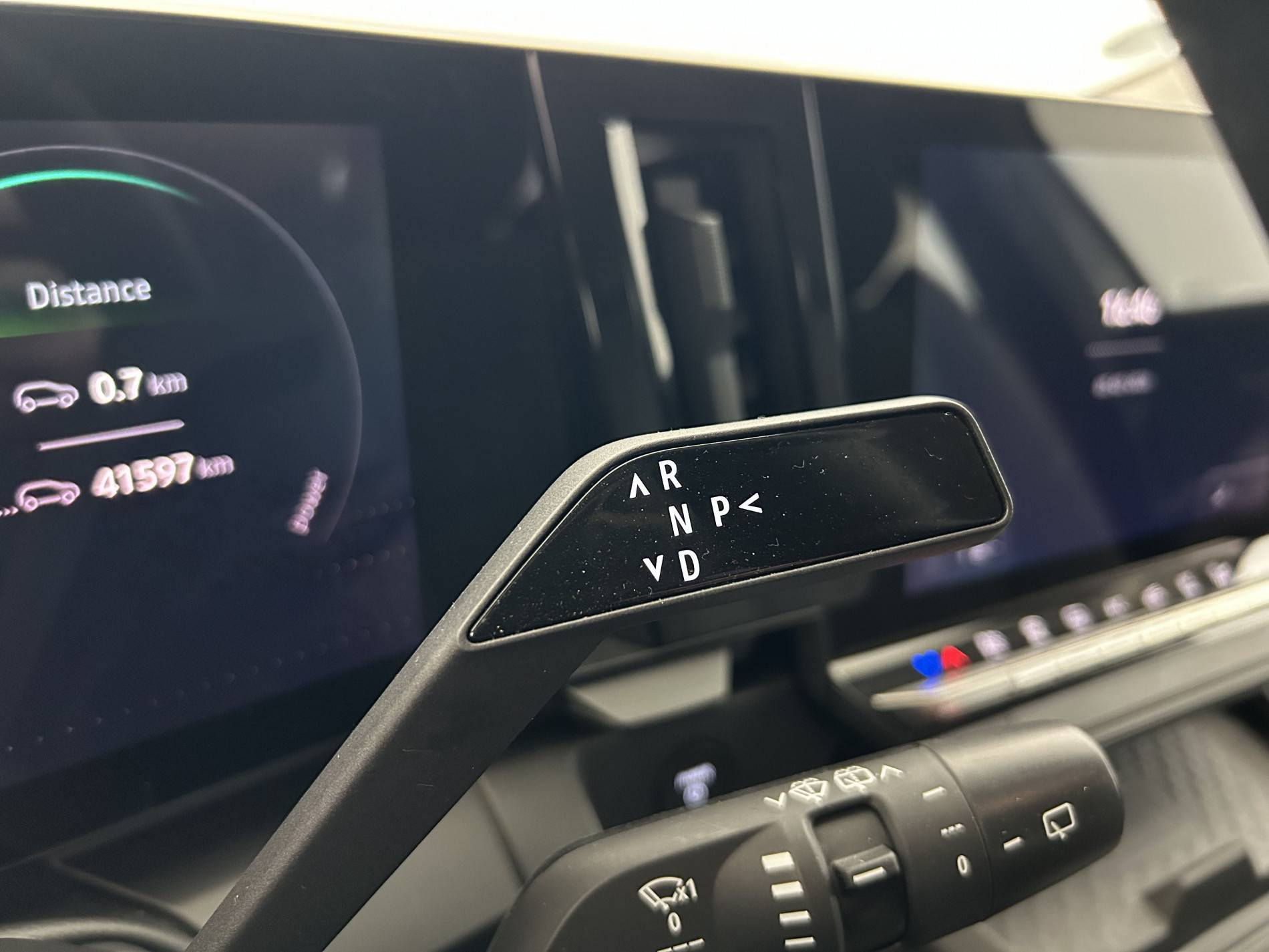 Vente en ligne Renault Megane E-Tech  EV60 220 ch super charge au prix de 21 690 €