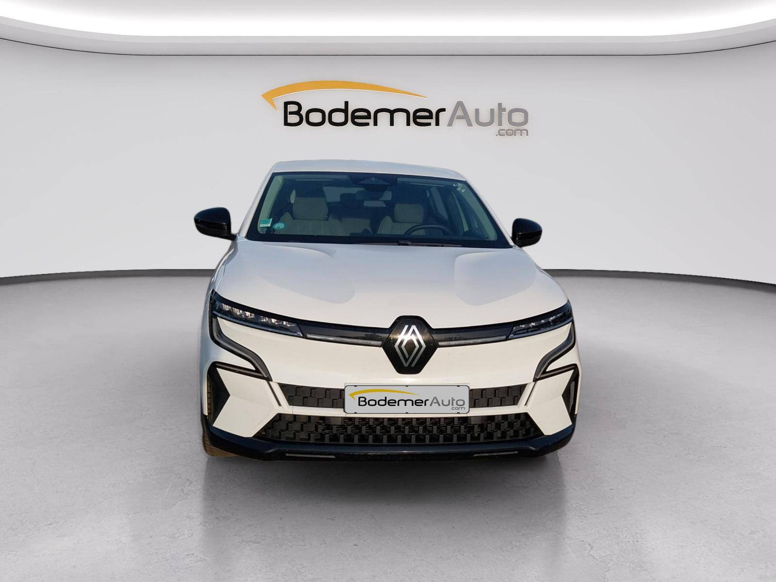 Vente en ligne Renault Megane E-Tech  EV60 220 ch super charge au prix de 21 500 €
