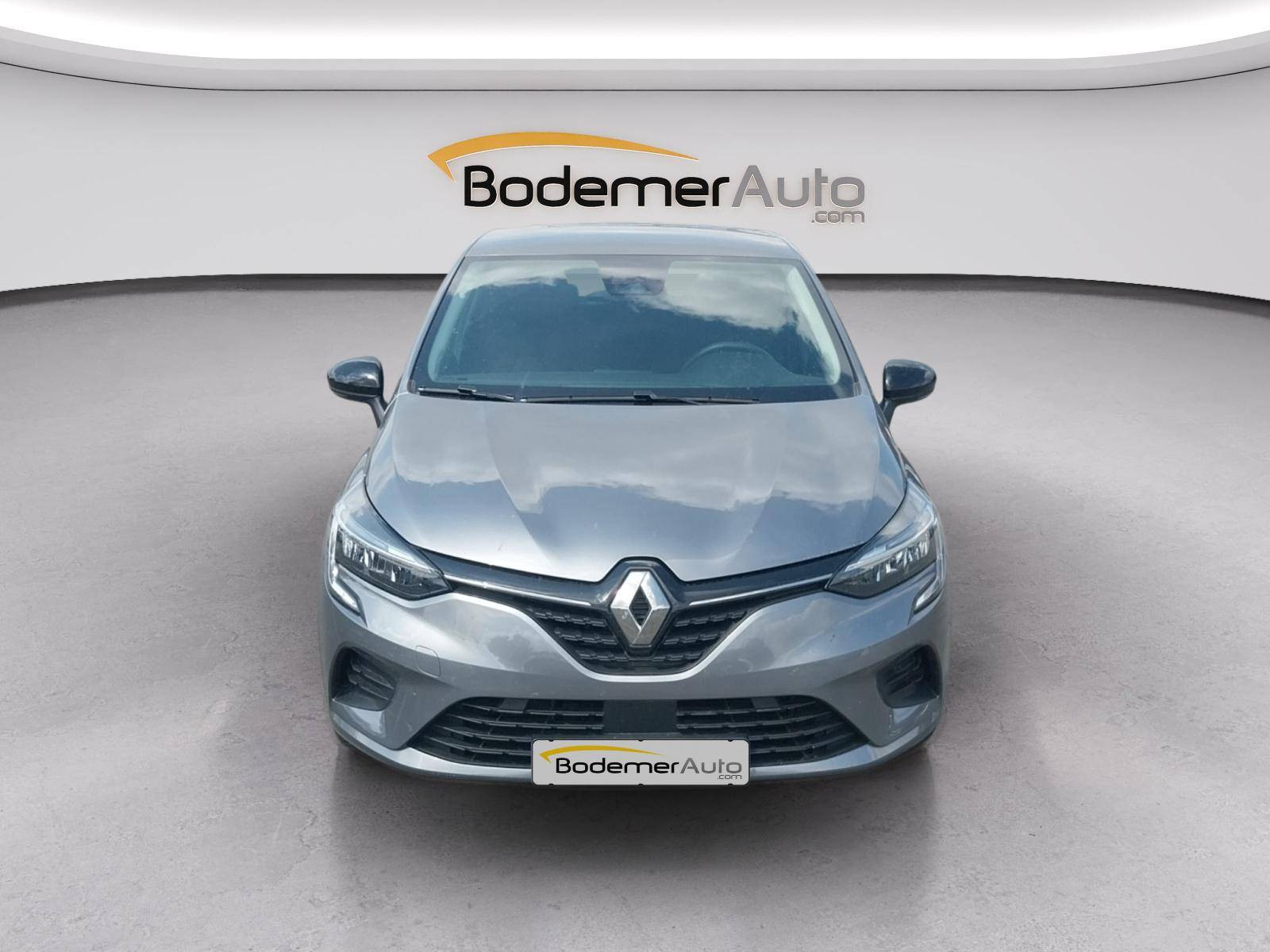 Vente en ligne Renault Clio 5 Clio E-Tech full hybrid 145 au prix de 15 990 €