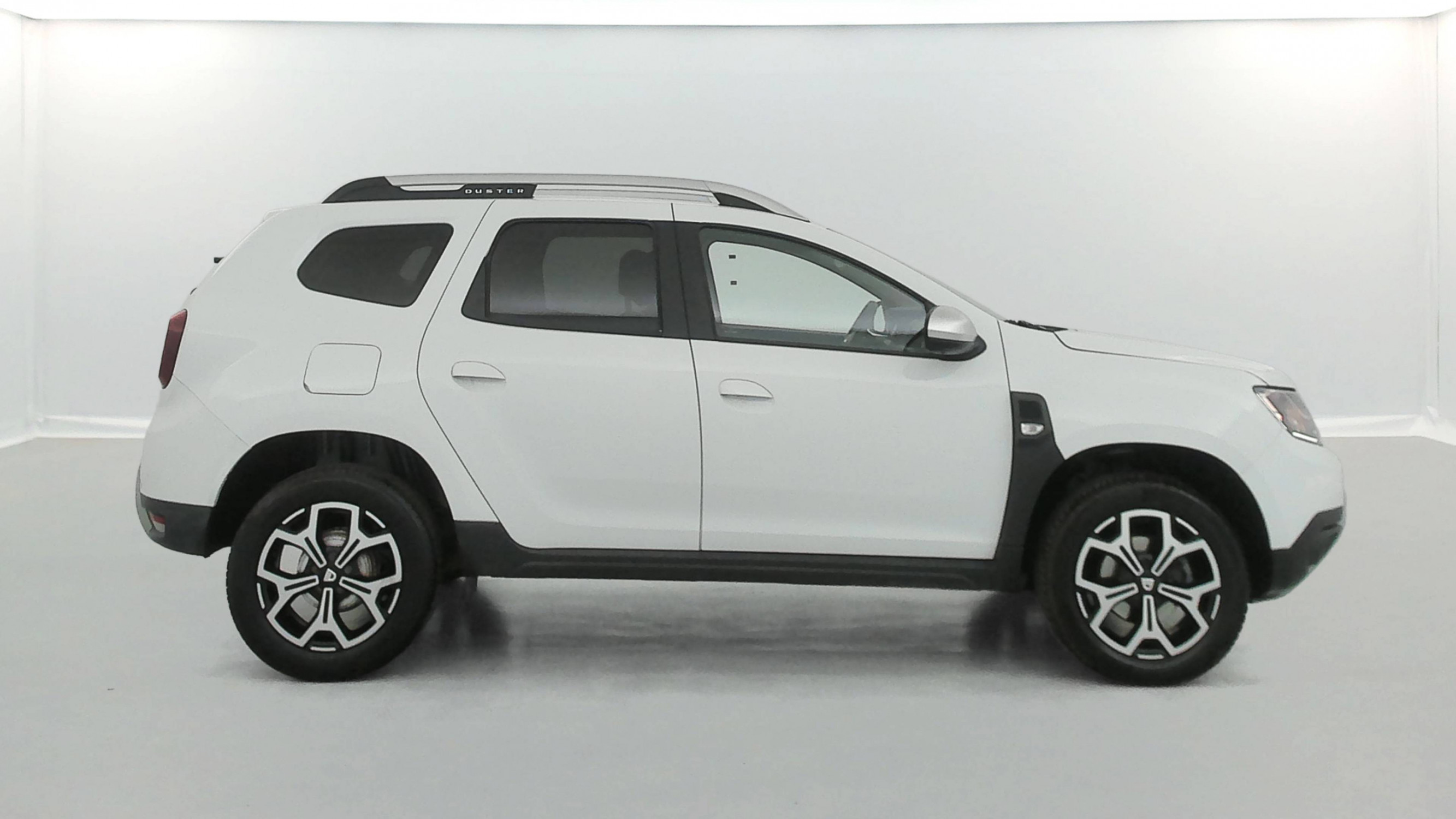 Vente en ligne Dacia Duster  dCi 110 EDC 4x2 au prix de 15 790 €