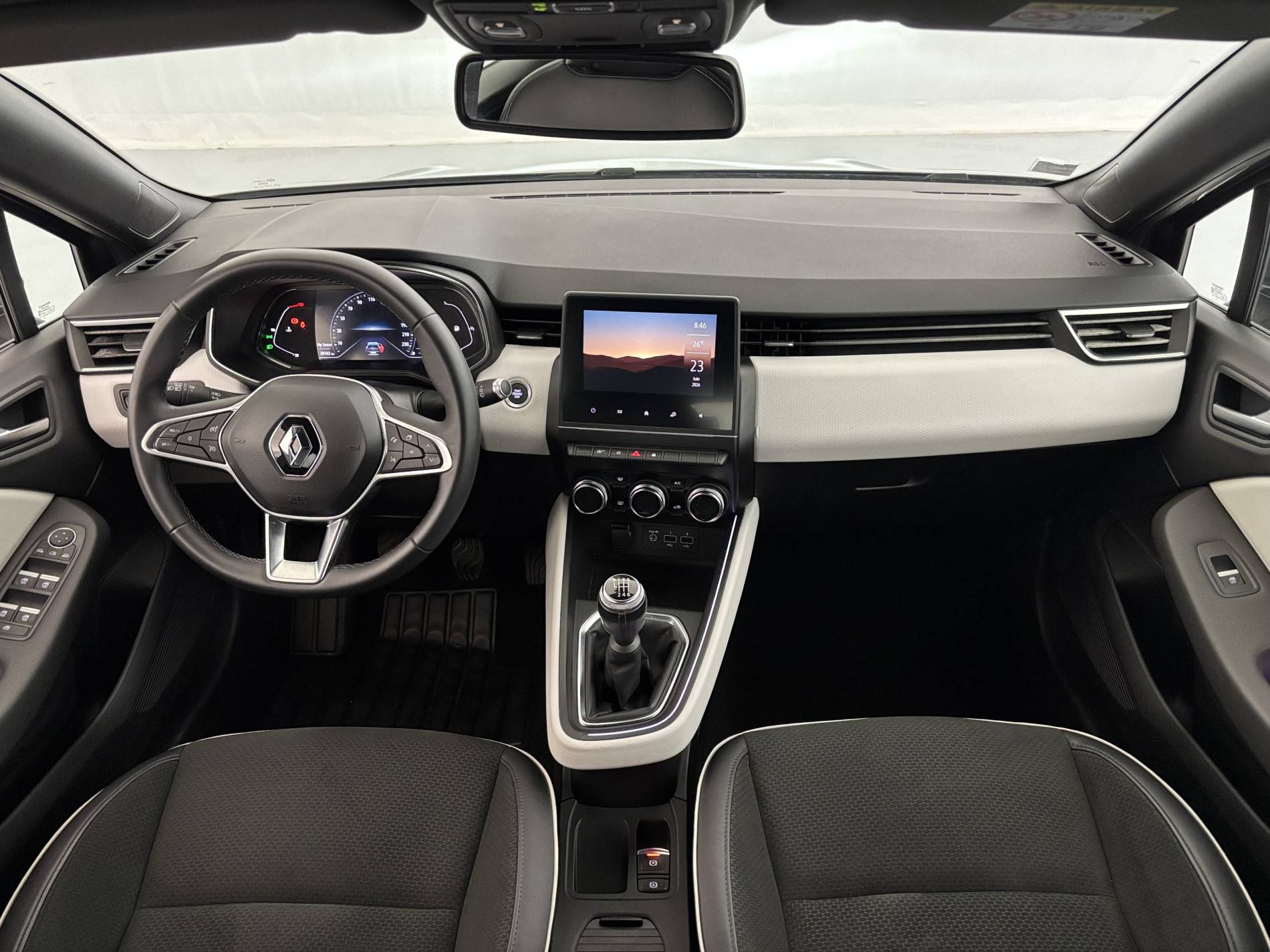 Vente en ligne Renault Clio 5 Clio TCe 90 - 21 au prix de 13 890 €