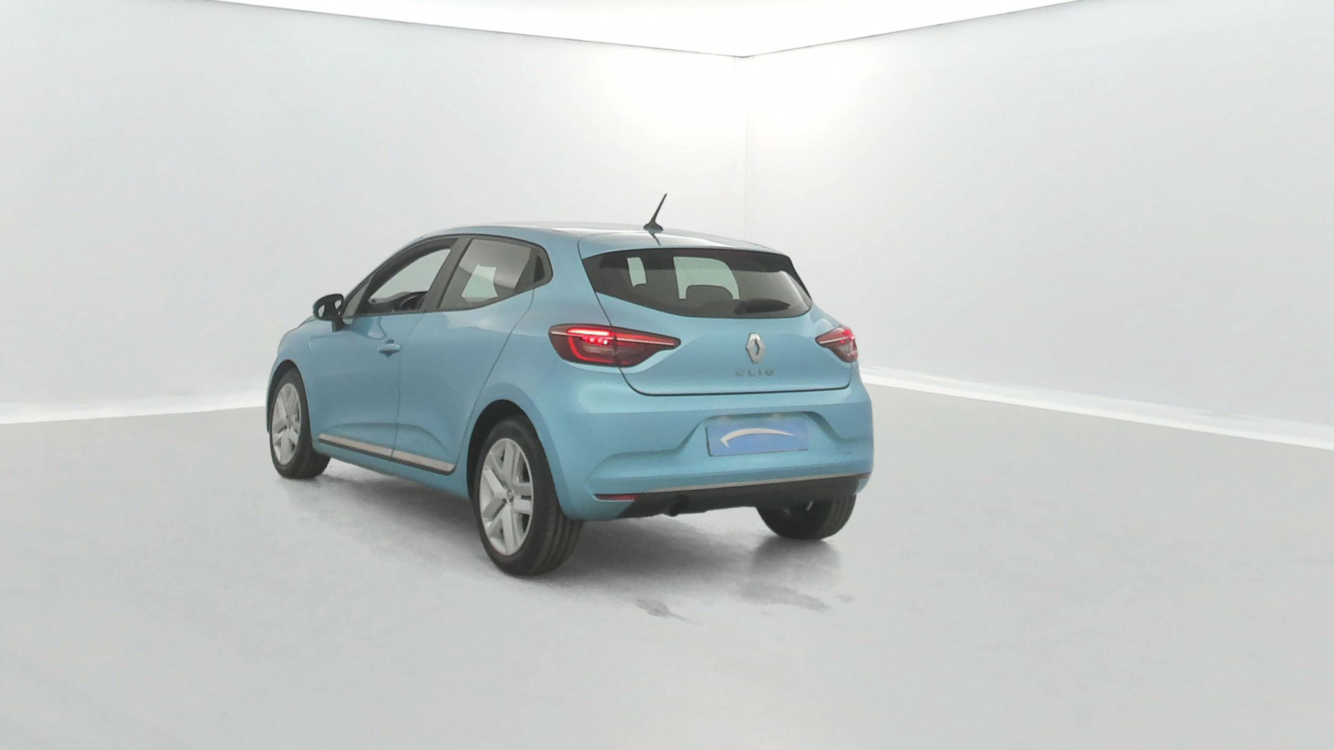 Vente en ligne Renault Clio 5 Clio TCe 100 au prix de 11 490 €