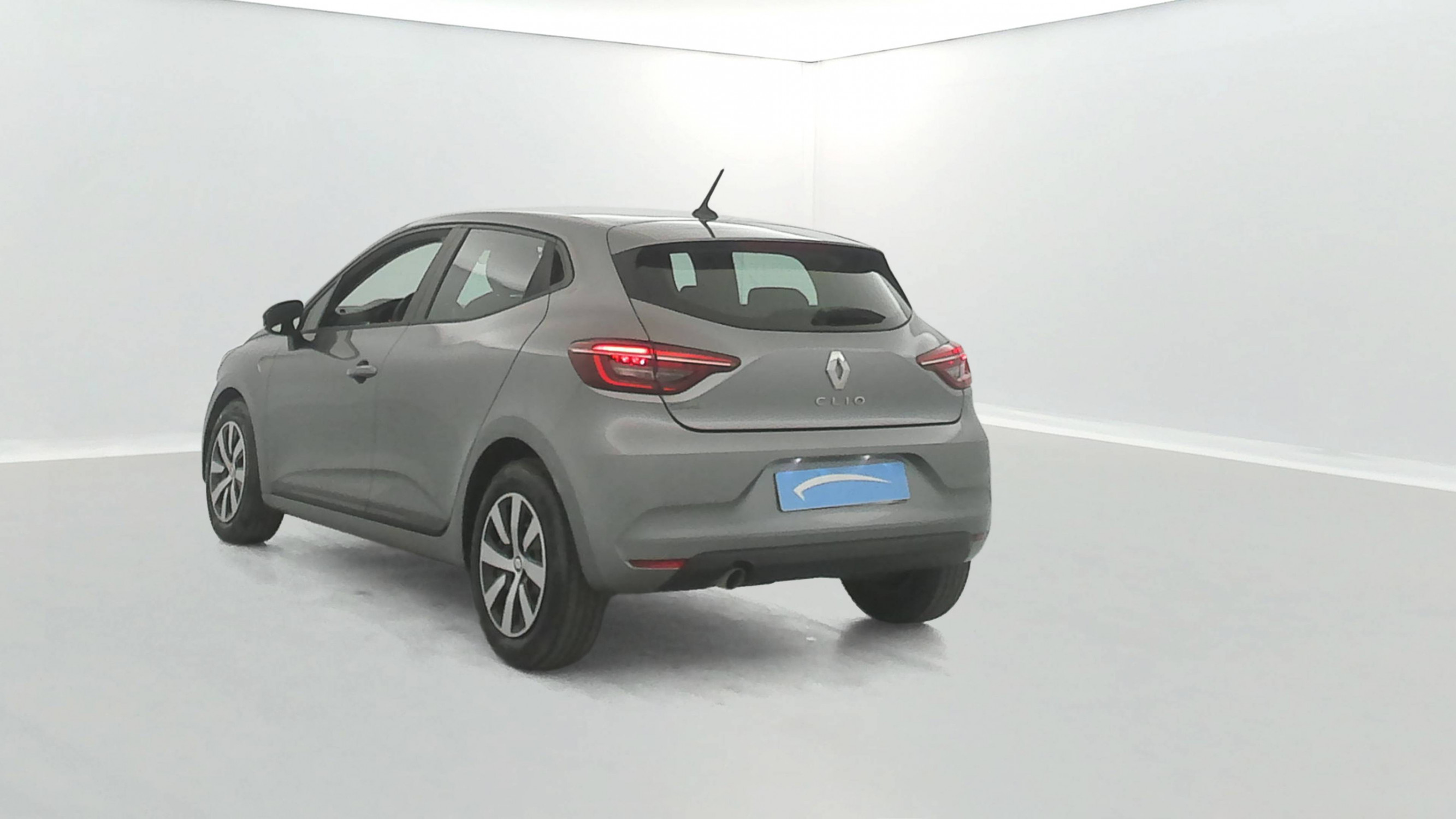 Vente en ligne Renault Clio 5 Clio TCe 90 au prix de 15 290 €