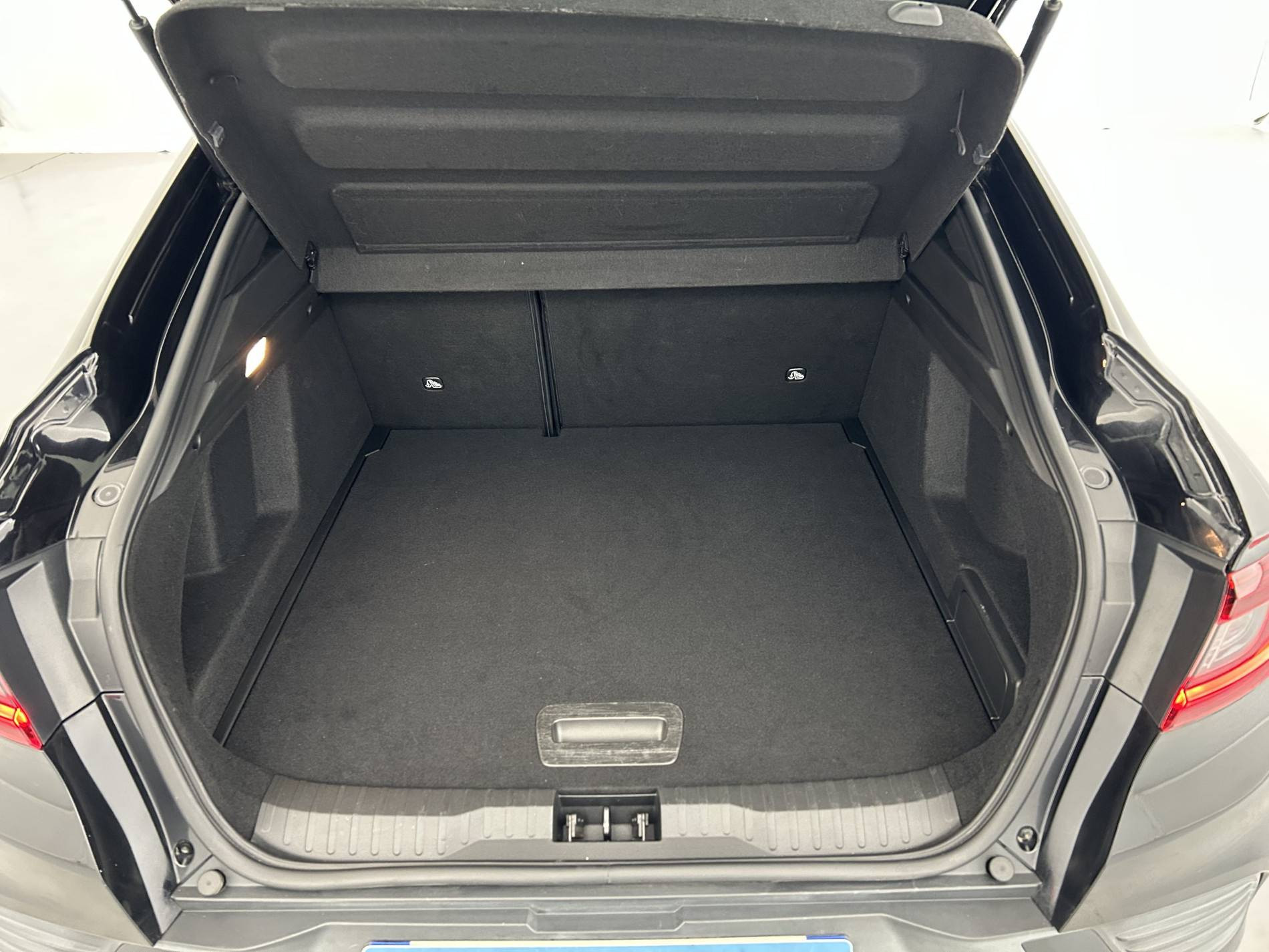 Vente en ligne Renault Arkana  E-Tech hybride 145 au prix de 21 400 €