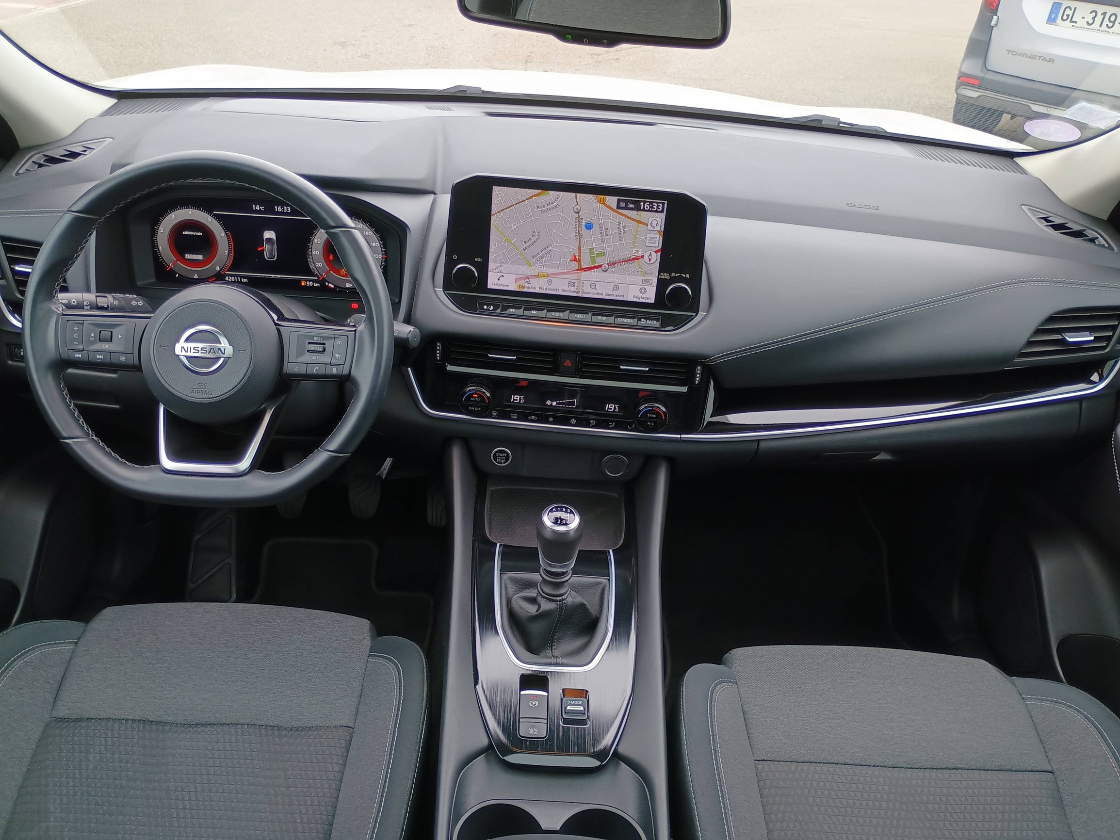 Vente en ligne Nissan Qashqai Qashqai Mild Hybrid 140 ch au prix de 19 990 €