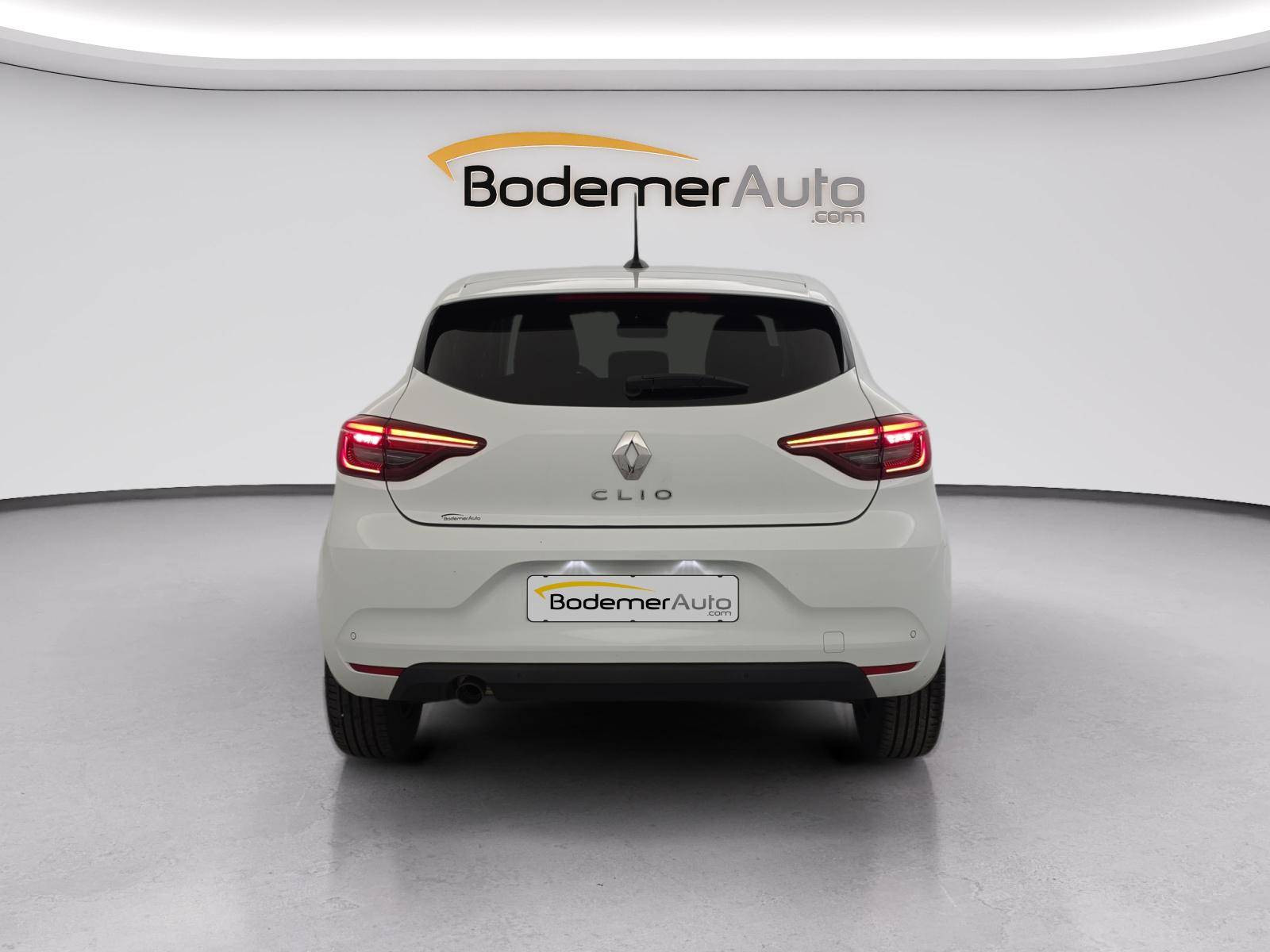 Vente en ligne Renault Clio 5 Clio TCe 90 au prix de 13 900 €