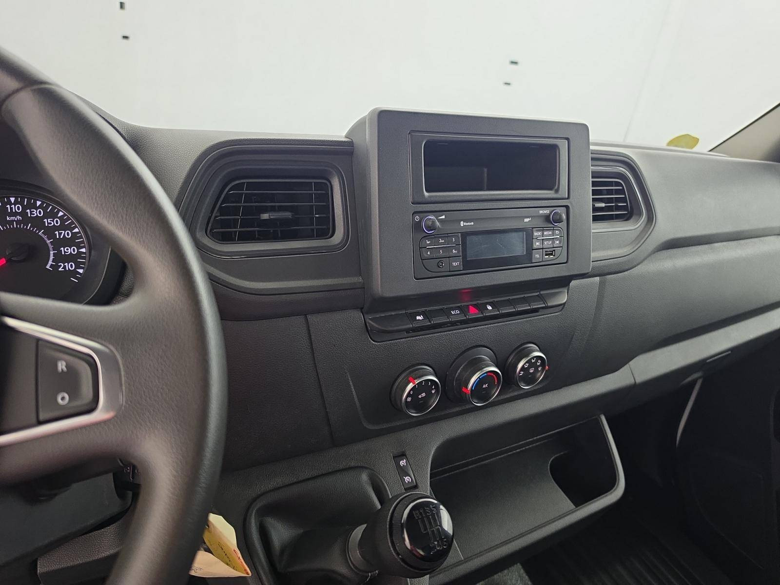Vente en ligne Renault Master 3 Châssis Cabine MASTER CC PROP RJ3500 L2 PAFC BLUE DCI 130 EURO VI au prix de 29 990 €