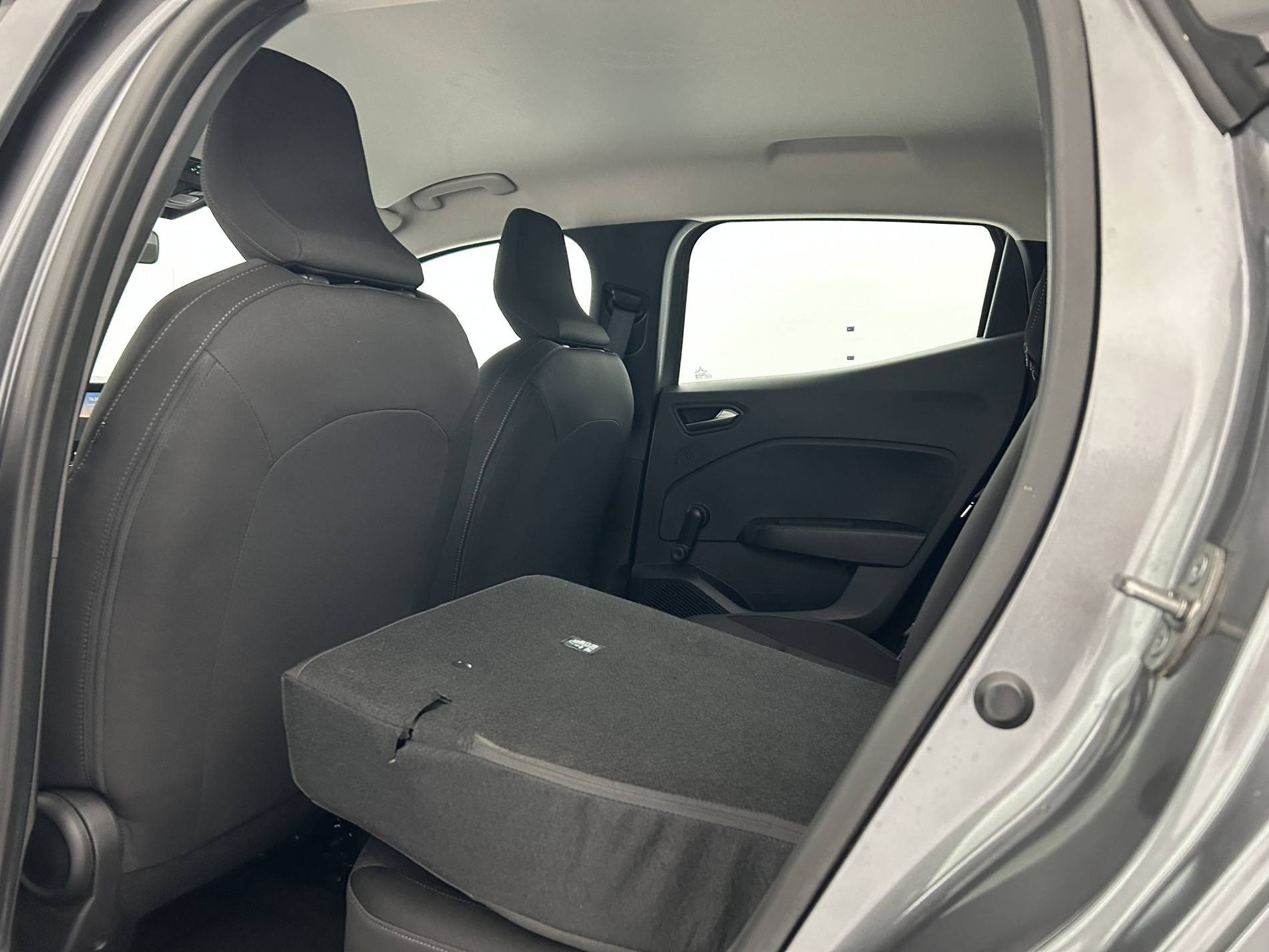 Vente en ligne Renault Clio 5 Clio TCe 90 au prix de 15 290 €