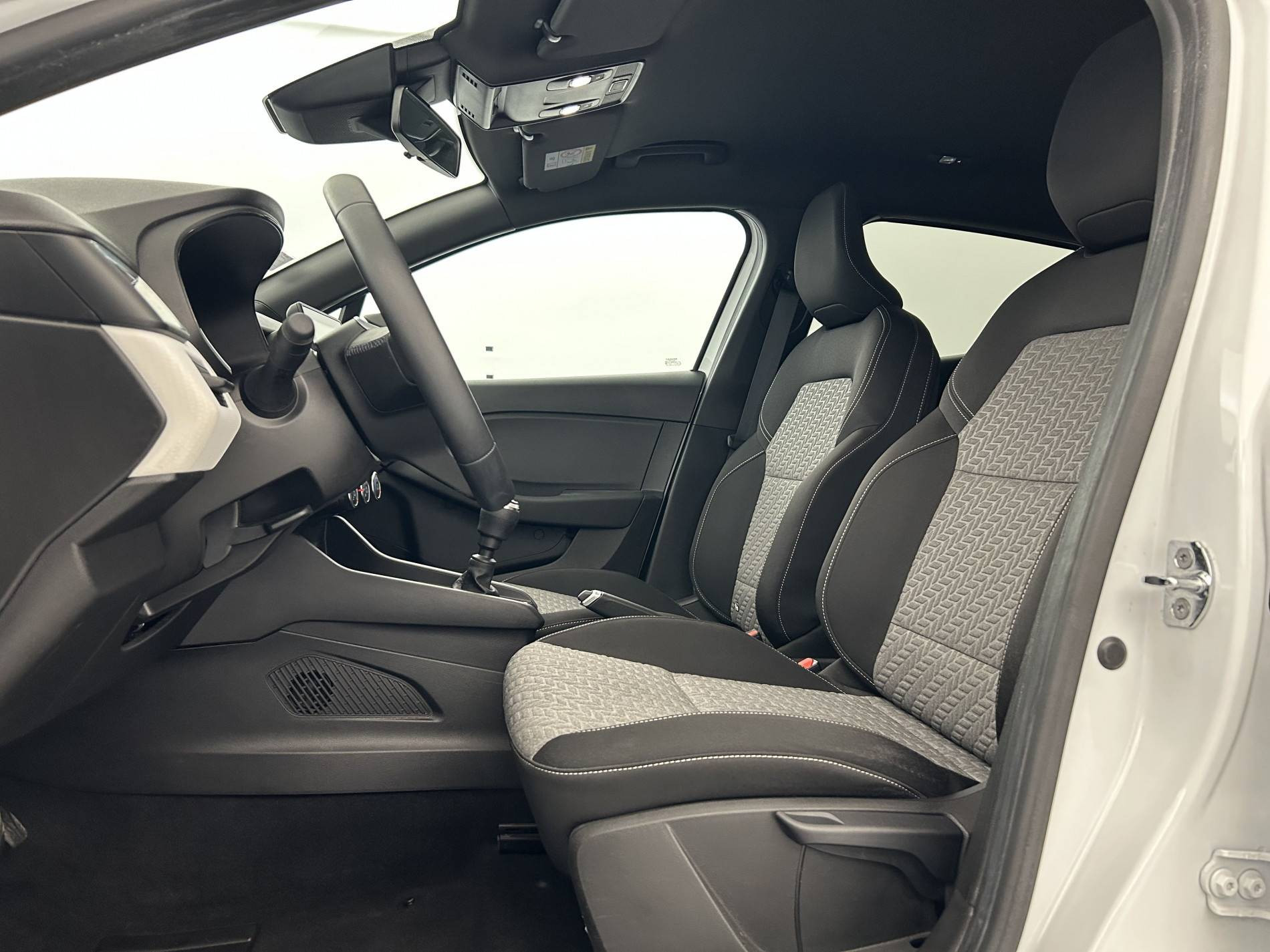 Vente en ligne Renault Clio 5 Clio TCe 90 - 21N au prix de 14 290 €