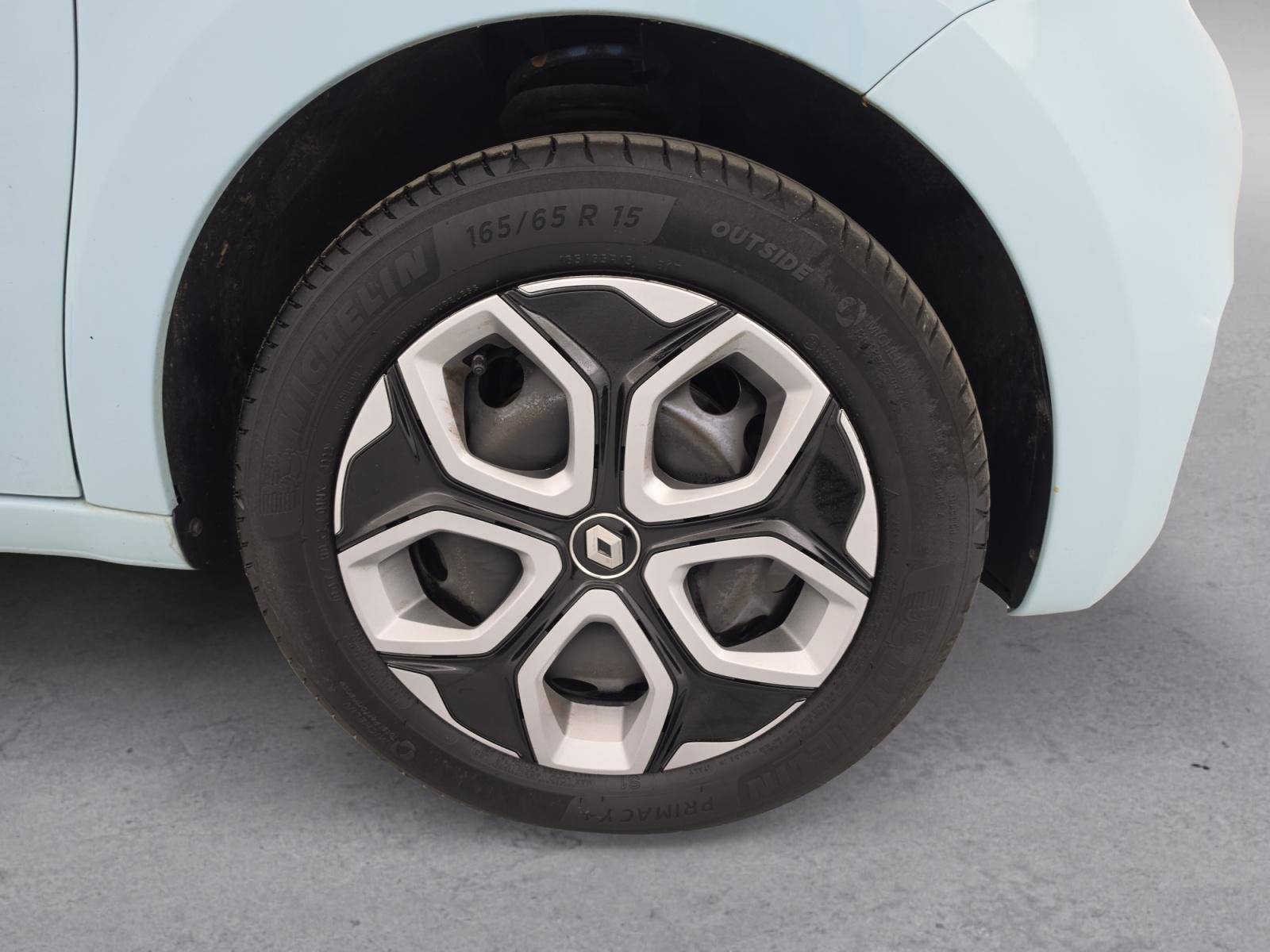 Vente en ligne Renault Twingo 3  SCe 65 - 21 au prix de 12 390 €
