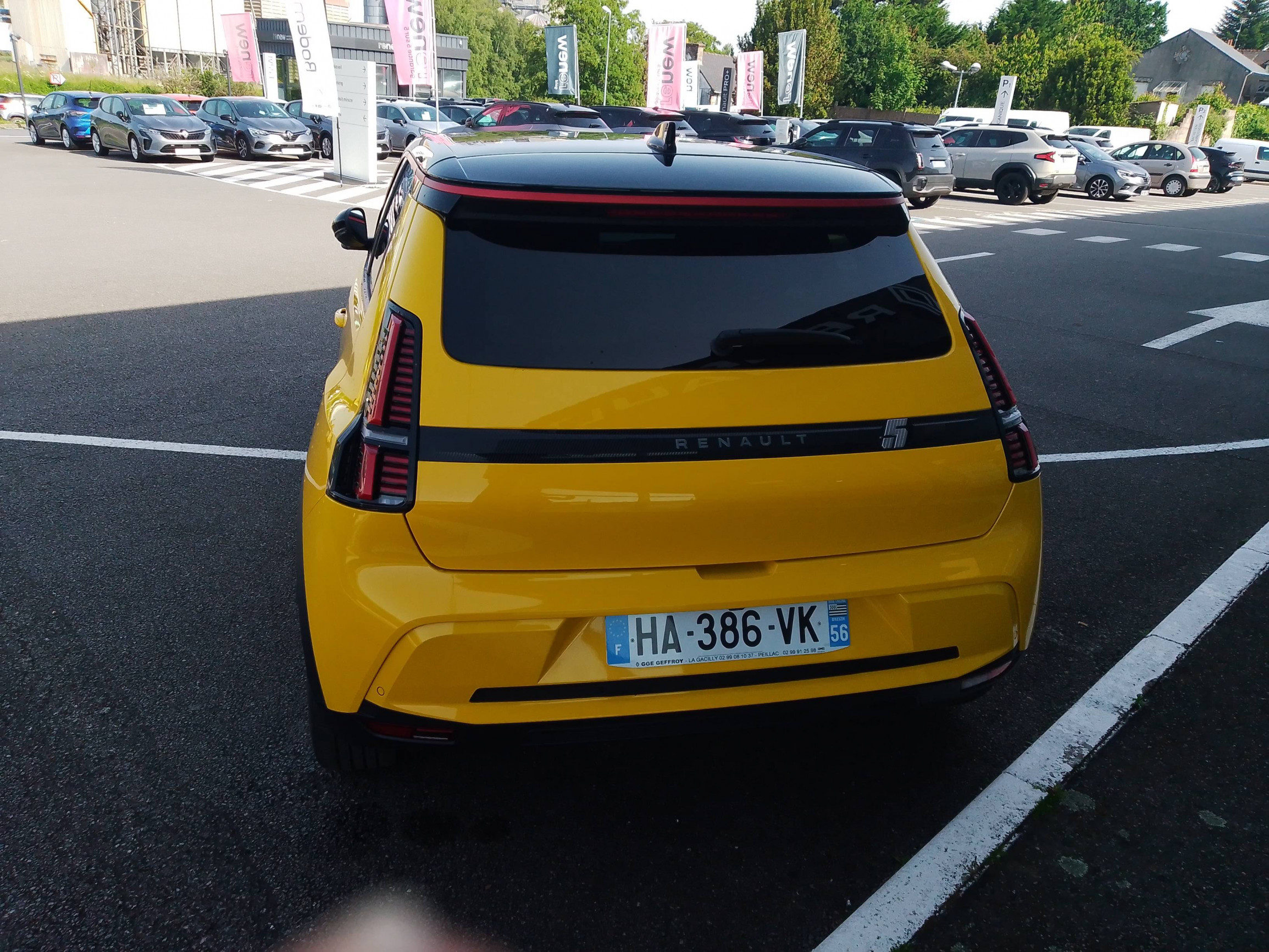 Vente en ligne Renault R5 E-Tech  150 ch autonomie confort au prix de 26 490 €