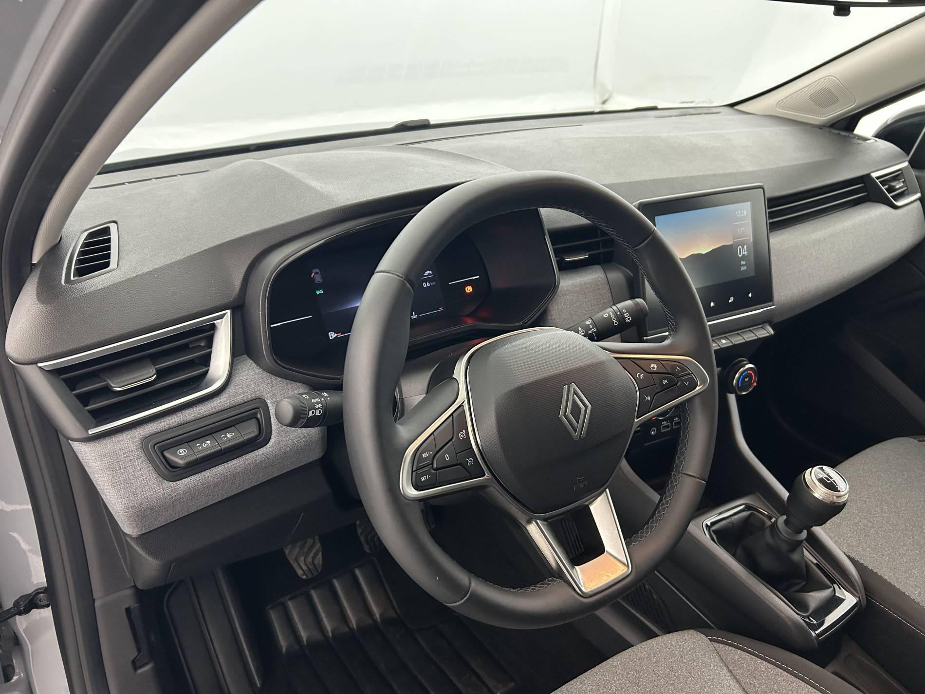 Vente en ligne Renault Clio 5 Clio Blue dCi 100 ch GSR2 au prix de 18 990 €