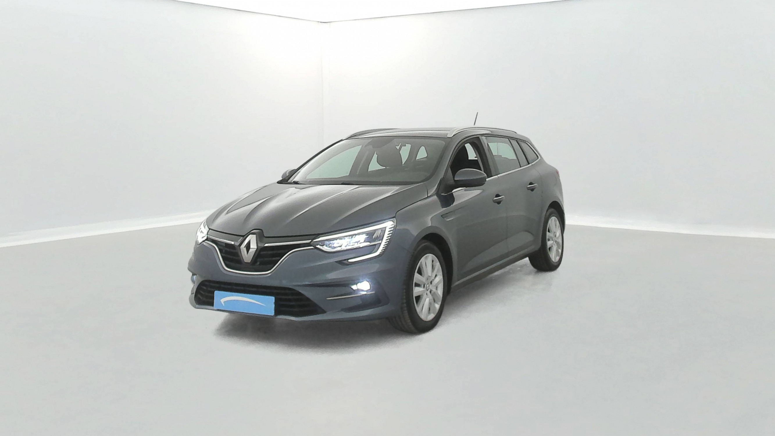 Renault Megane 4 Estate Mégane IV Estate Blue dCi 115 - 21N occasion de 2022 en vente à Quimper