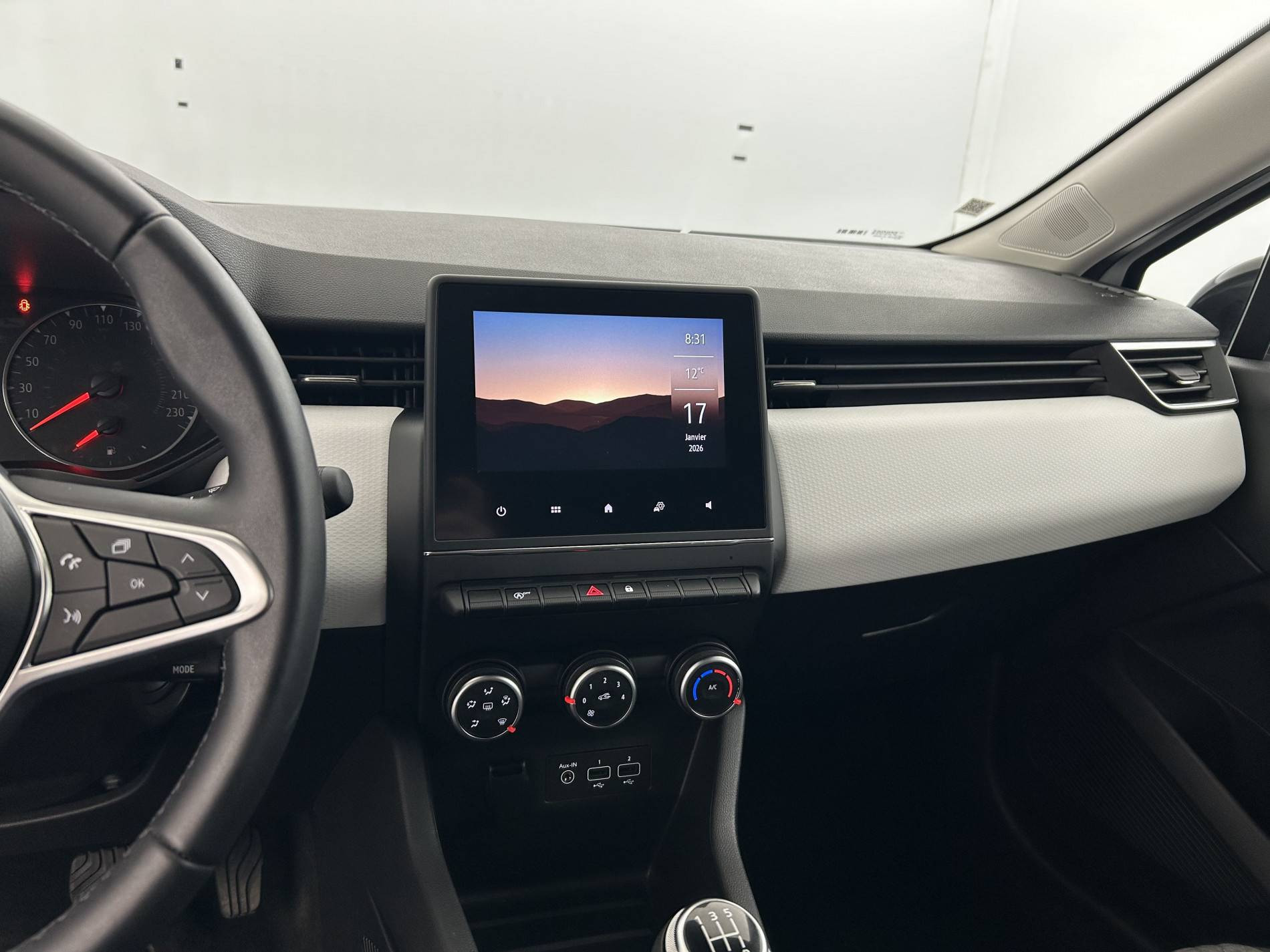 Vente en ligne Renault Clio 5 Clio SCe 65 au prix de 13 990 €