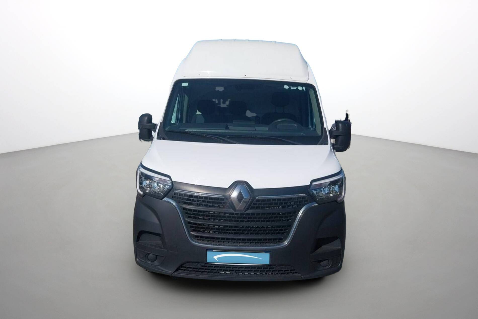 Vente en ligne Renault Master Fourgon MASTER FGN TRAC F3500 L3H3 BLUE DCI 135 au prix de 29 400 €