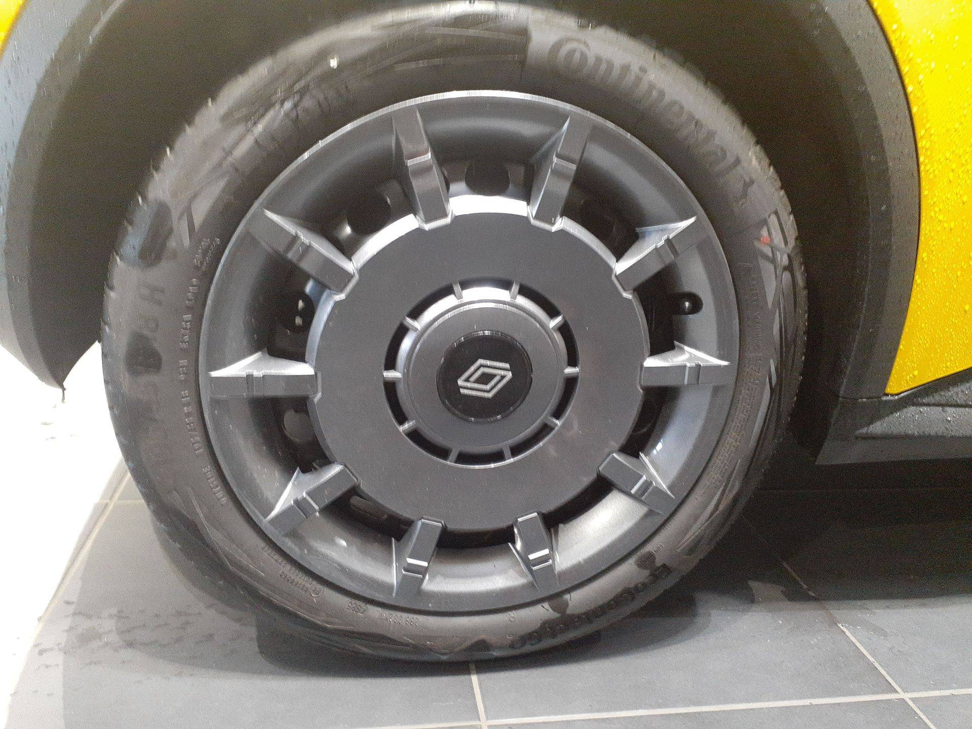 Vente en ligne Renault R5 E-Tech  120 ch autonomie urbaine au prix de 27 390 €