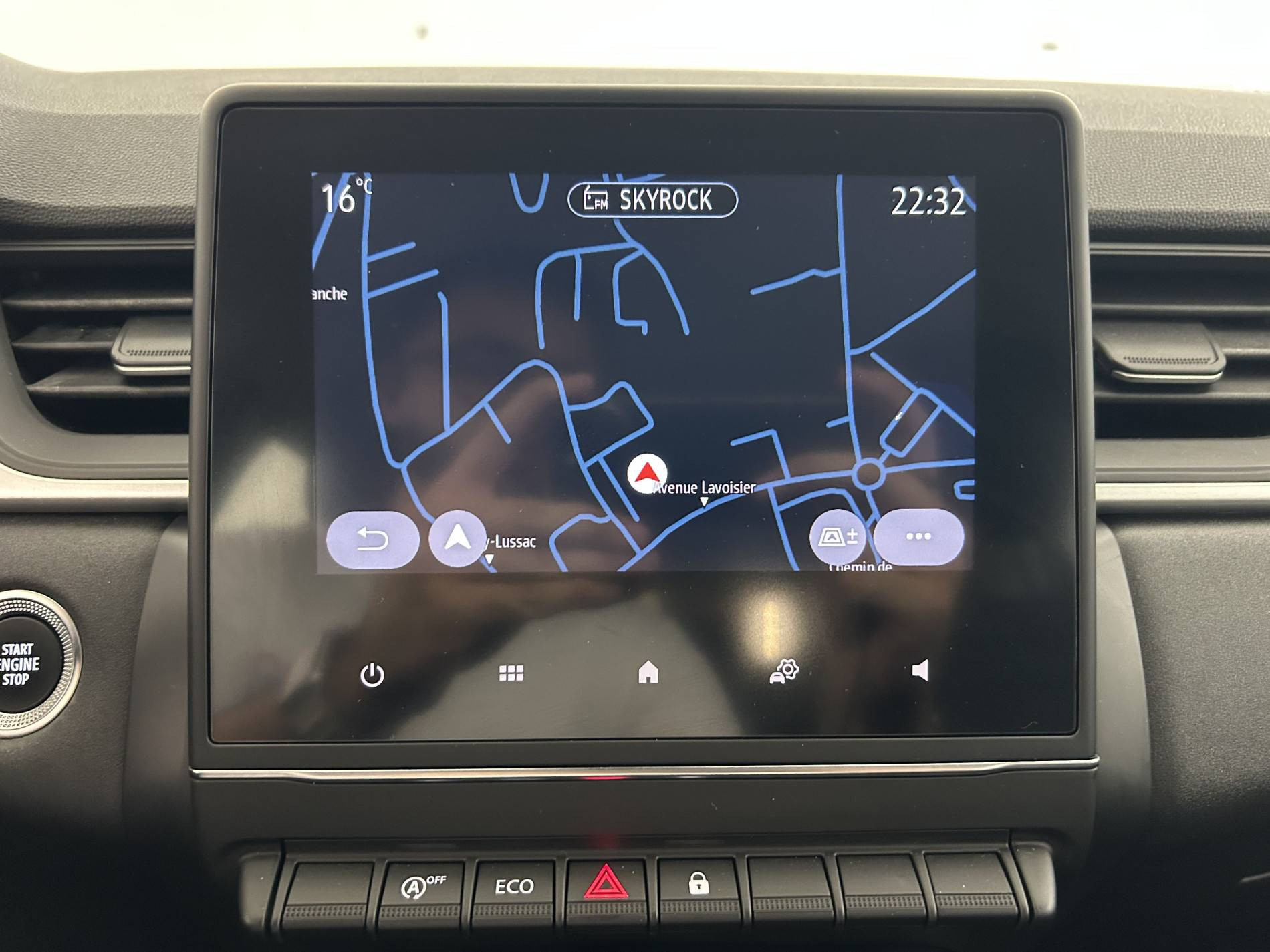 Vente en ligne Renault Captur  Blue dCi 95 au prix de 14 990 €