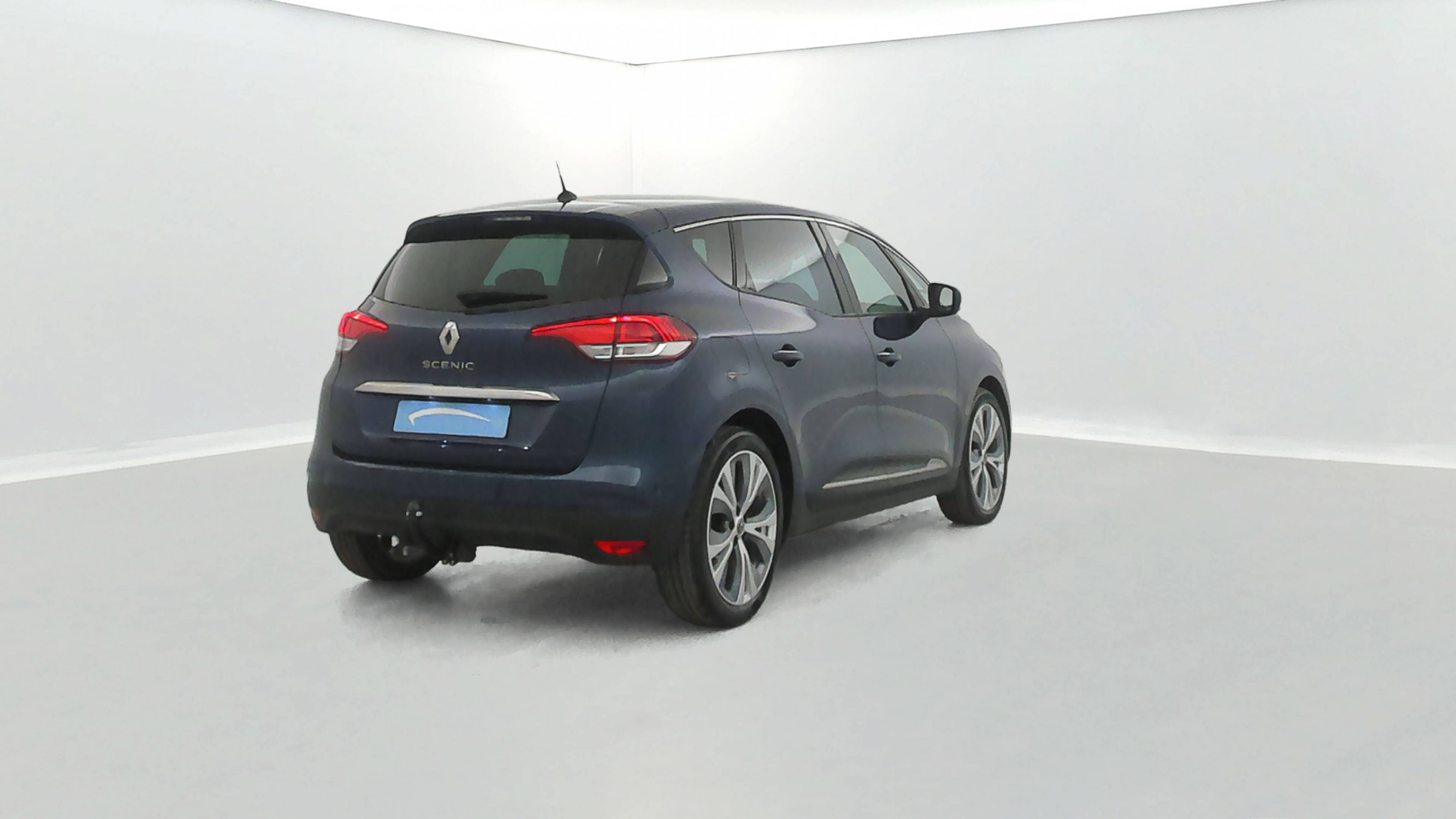 Vente en ligne Renault Scenic 4 Scenic Blue dCi 120 au prix de 16 390 €