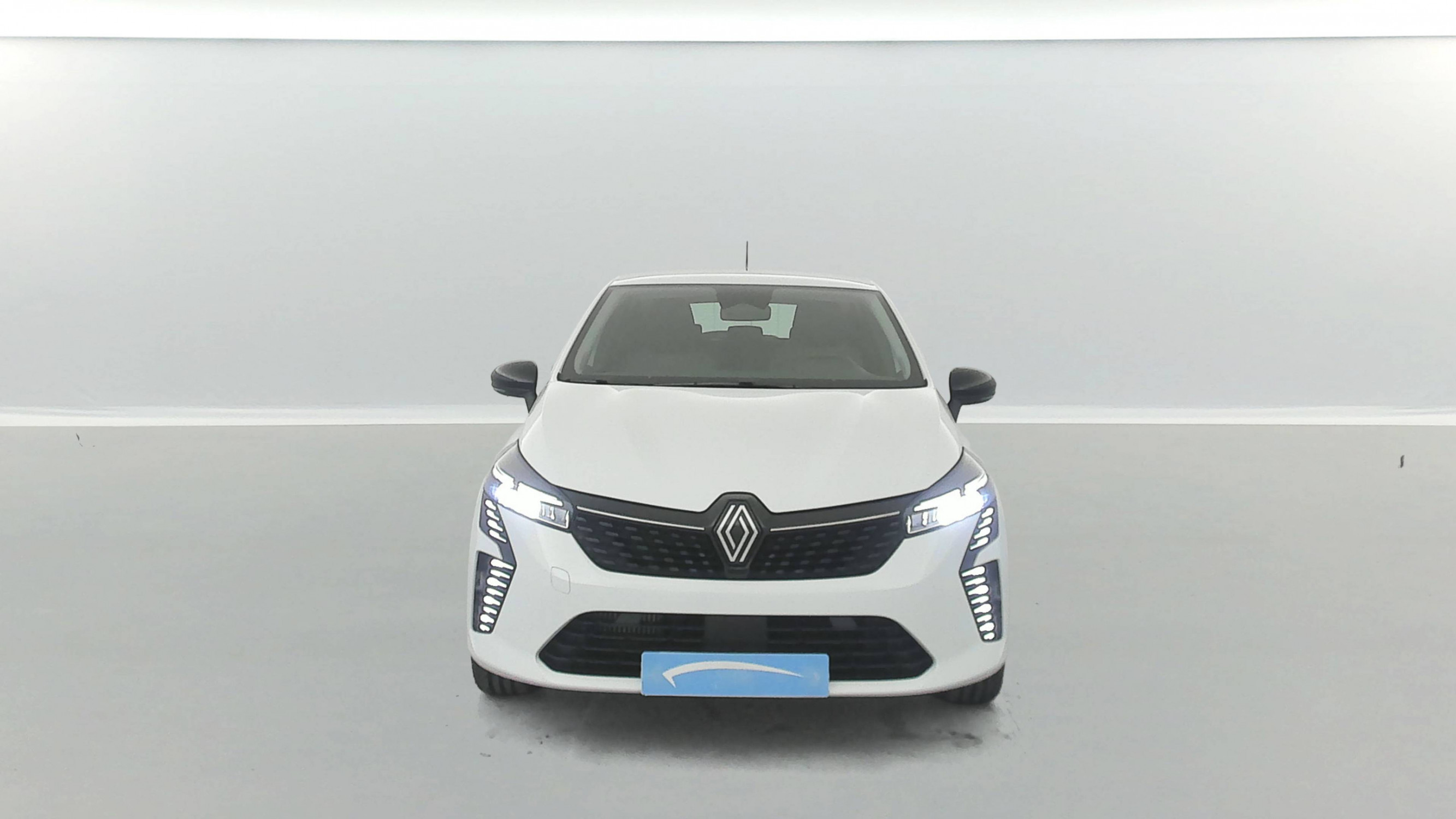 Vente en ligne Renault Clio 5 Clio TCe 90 au prix de 13 991 €