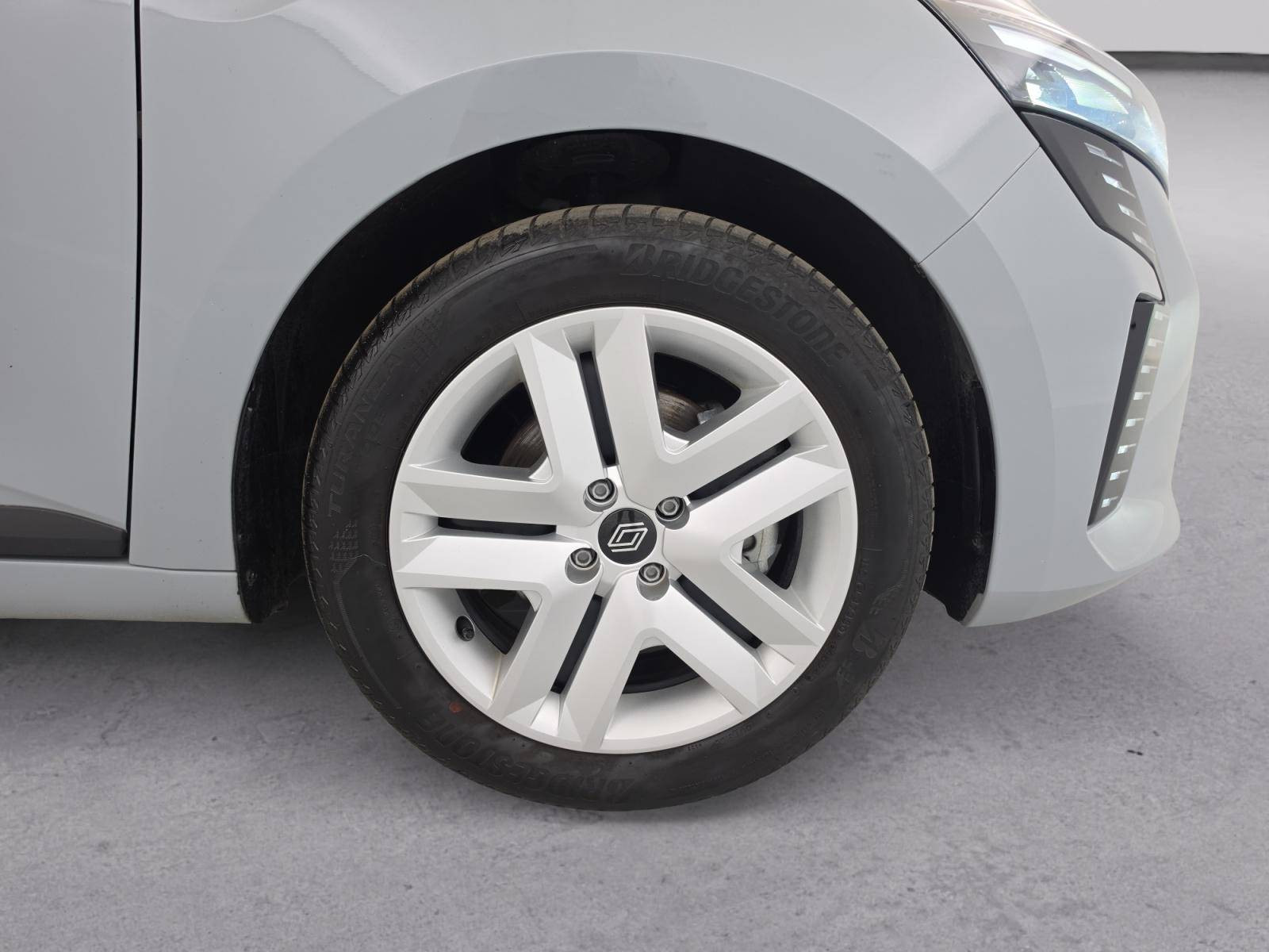 Vente en ligne Renault Clio 5 Clio E-Tech full hybrid 145 ch GSR2 au prix de 19 190 €