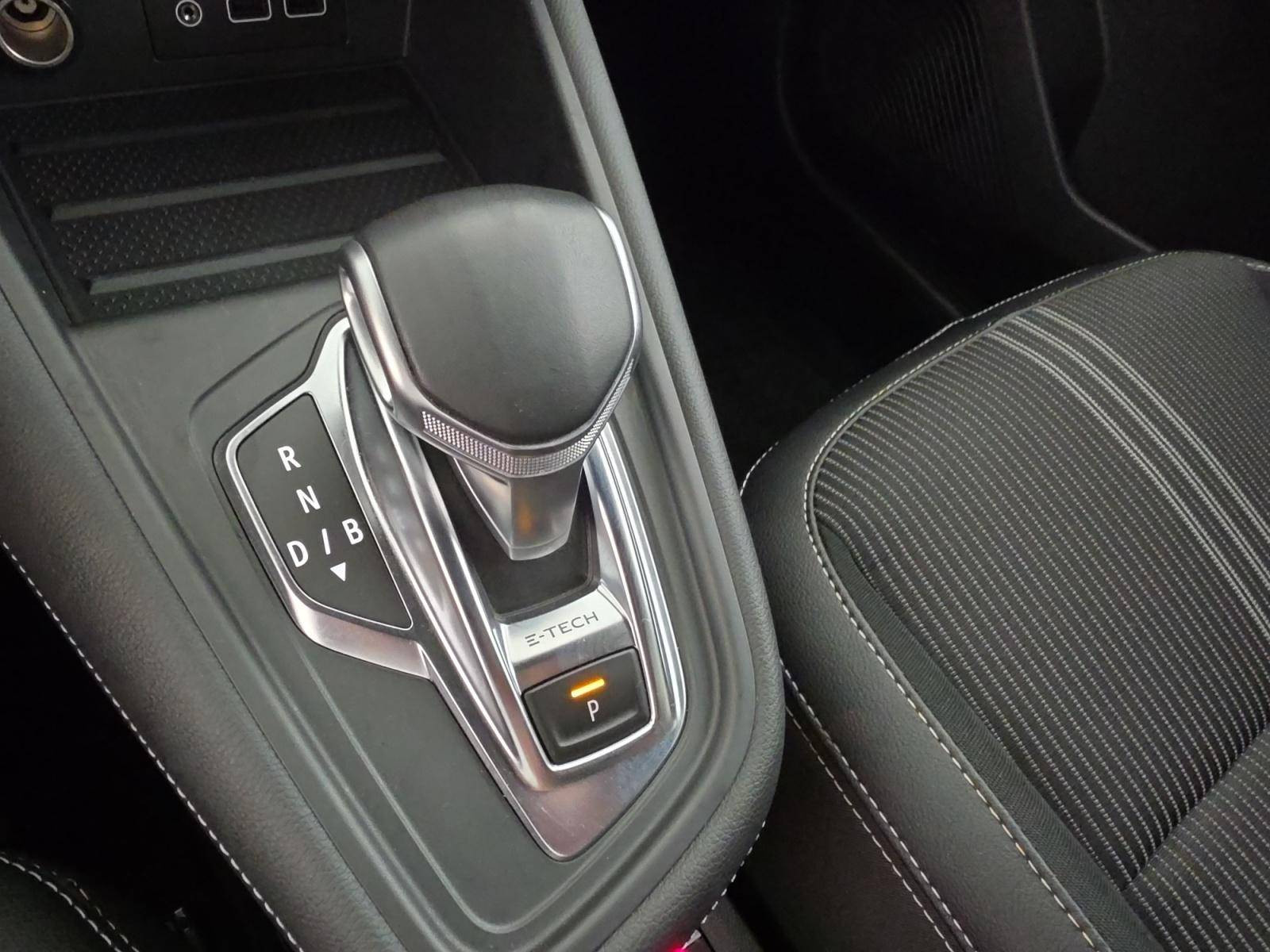 Vente en ligne Renault Captur  E-Tech full hybrid 145 au prix de 21 490 €