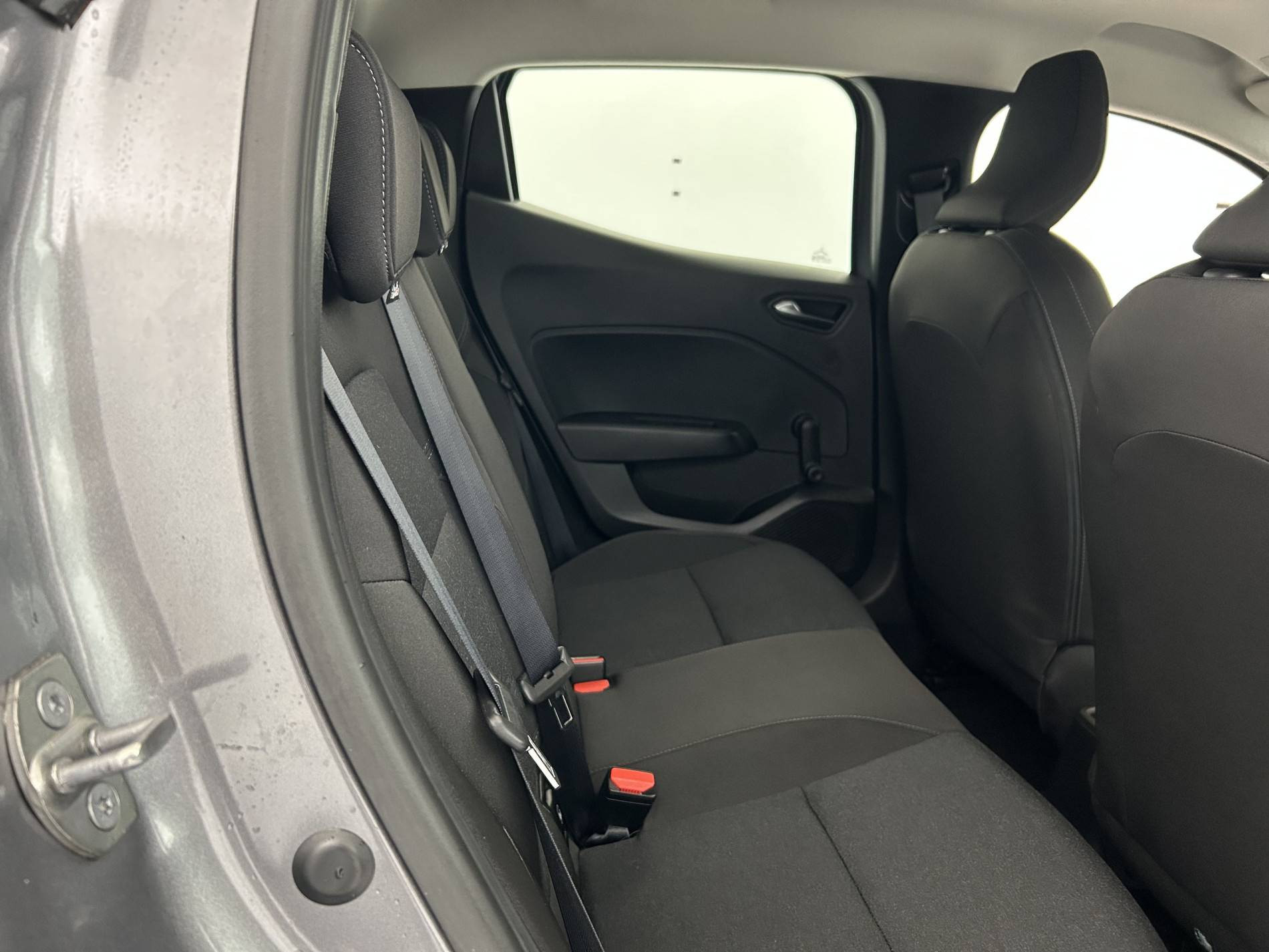 Vente en ligne Renault Clio 5 Clio TCe 90 au prix de 14 490 €
